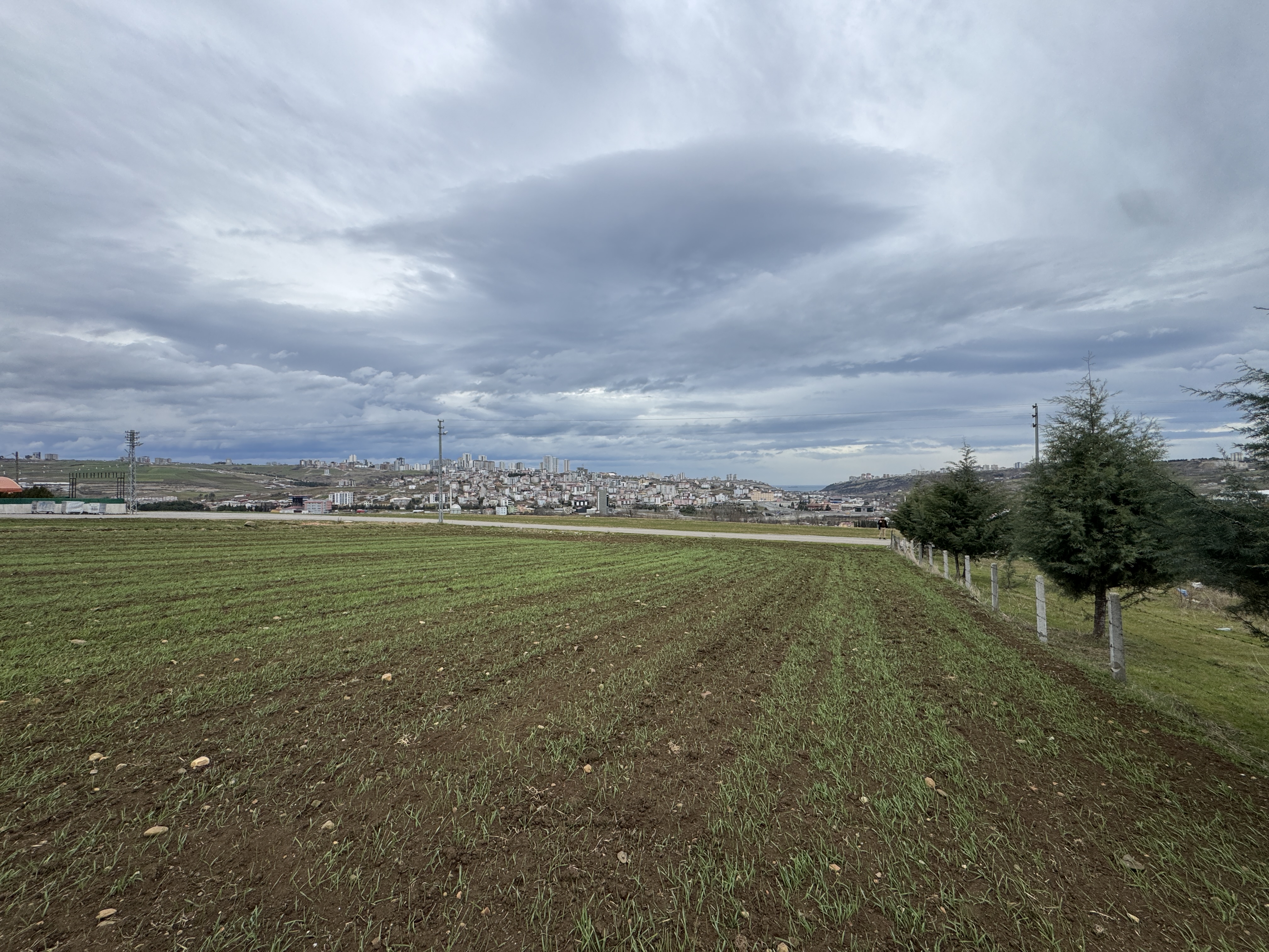 OTOGARA KOMŞU 6 KATA İMARLI YATIRIMLIK ARSA