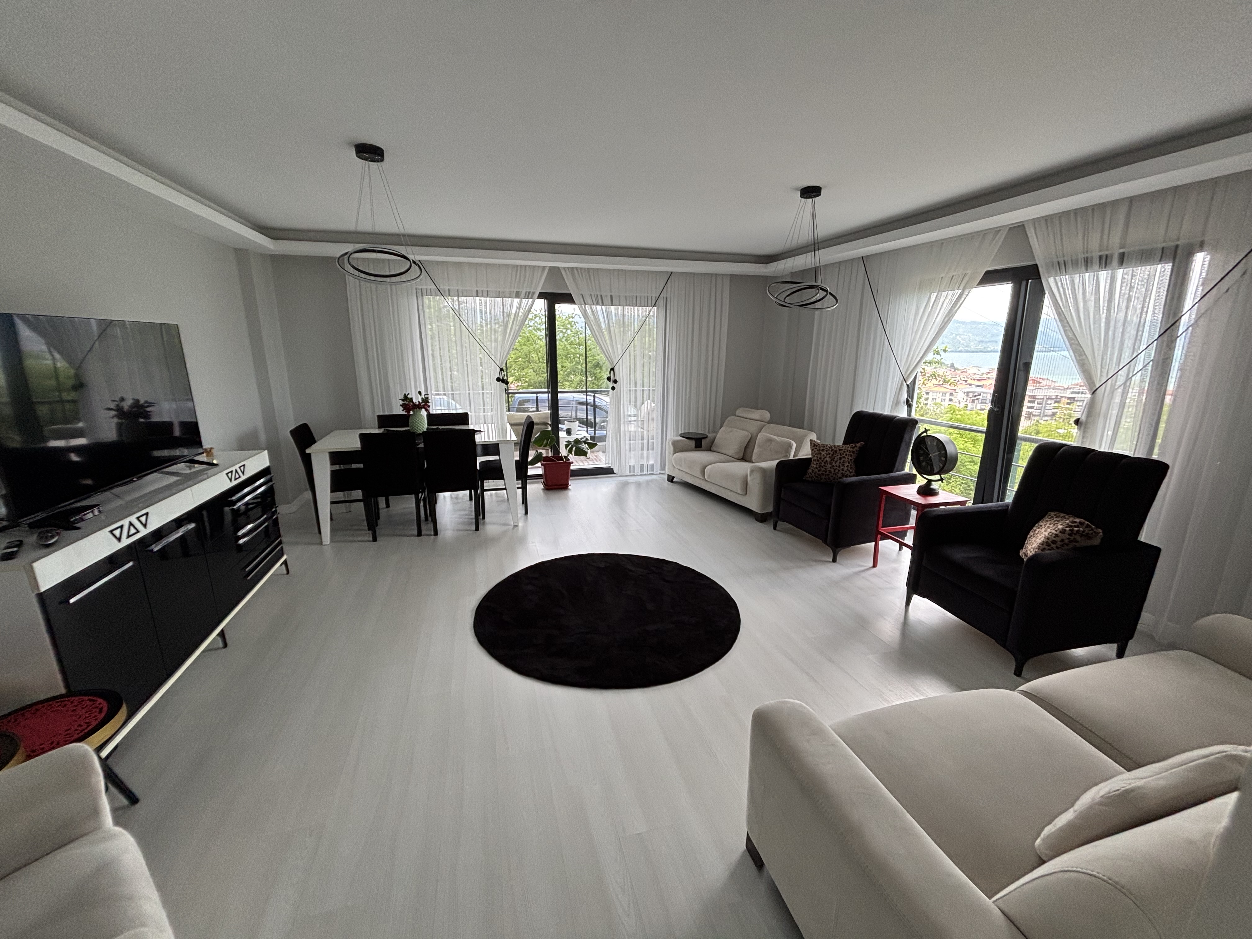 TRİPLEKS VİLLA