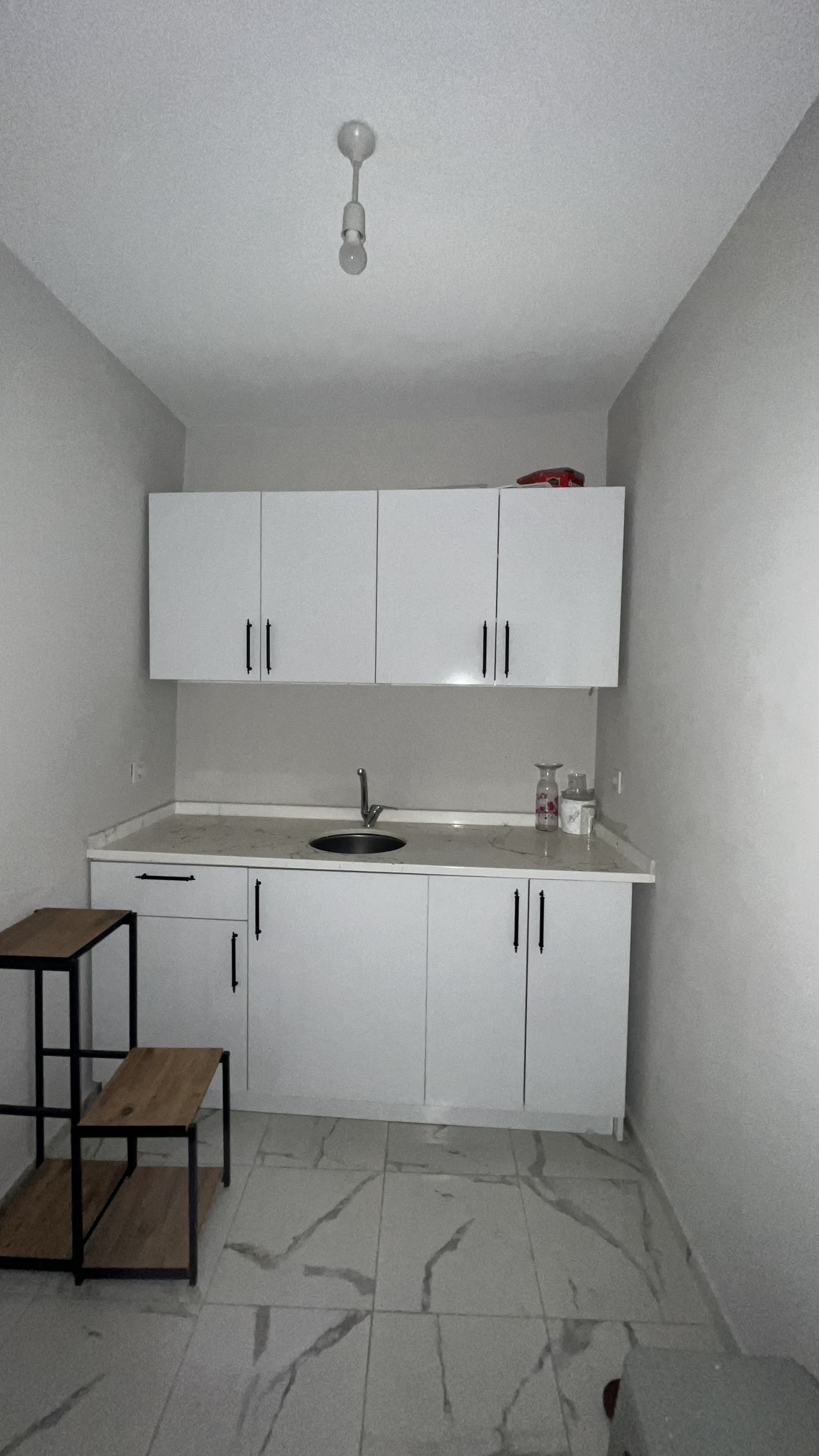 MABEL DEN MEYDANDA KİRALIK OFİS