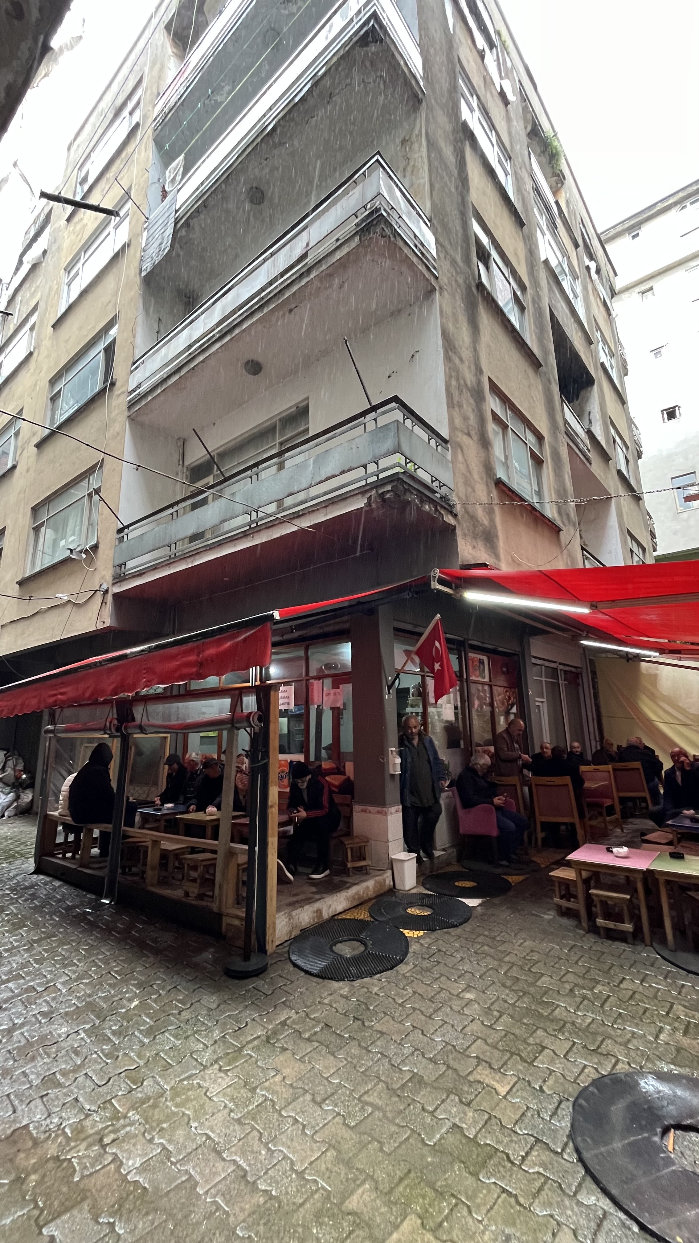 MABEL'DEN İHSANİYE MAH. MERKEZİ KONUM 3+1 FIRSAT SATILIK DAİRE