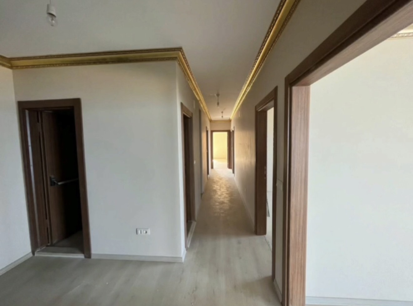 YALINCAK PREMİUM PARK 2 SİTESİNDE SATILIK DAİRE