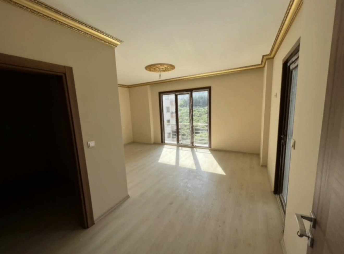 YALINCAK PREMİUM PARK 2 SİTESİNDE SATILIK DAİRE