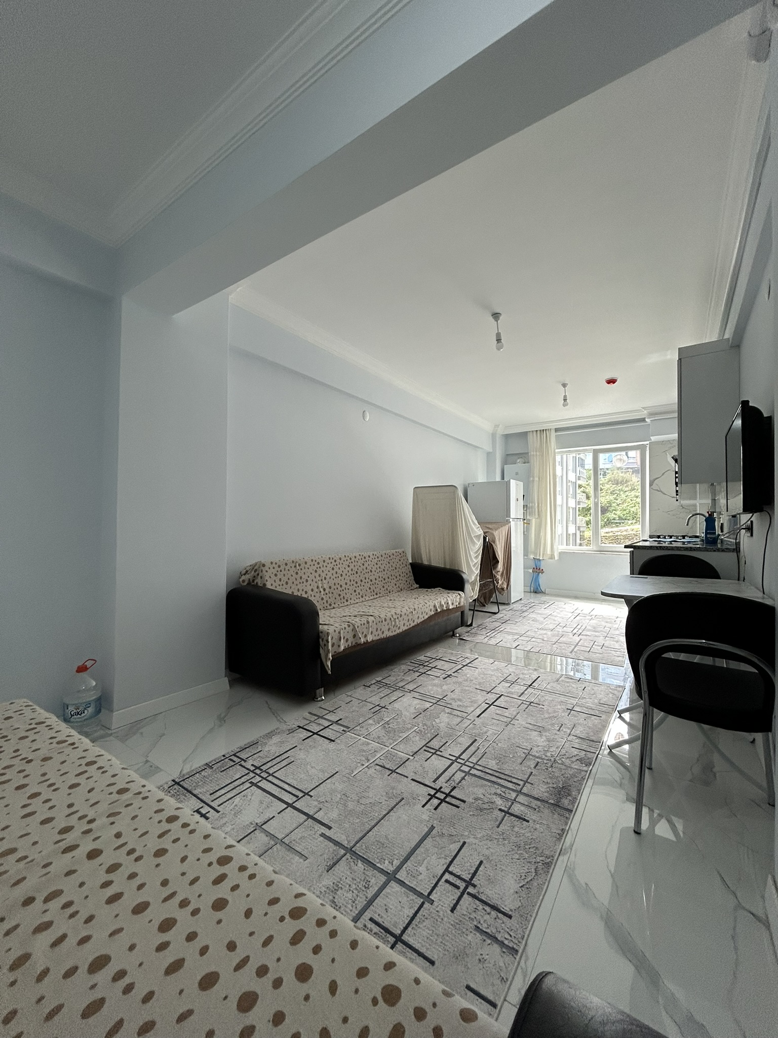 AKSU 1+1 EŞYALI DAİRE