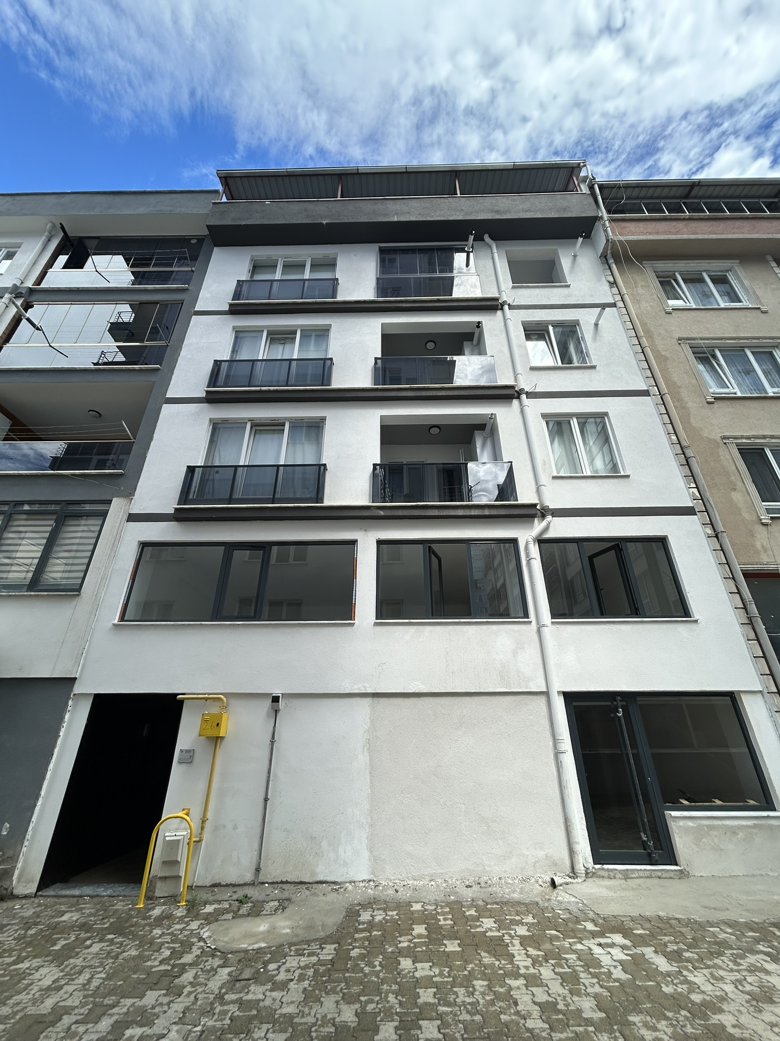 AKSU 1+1 EŞYALI DAİRE