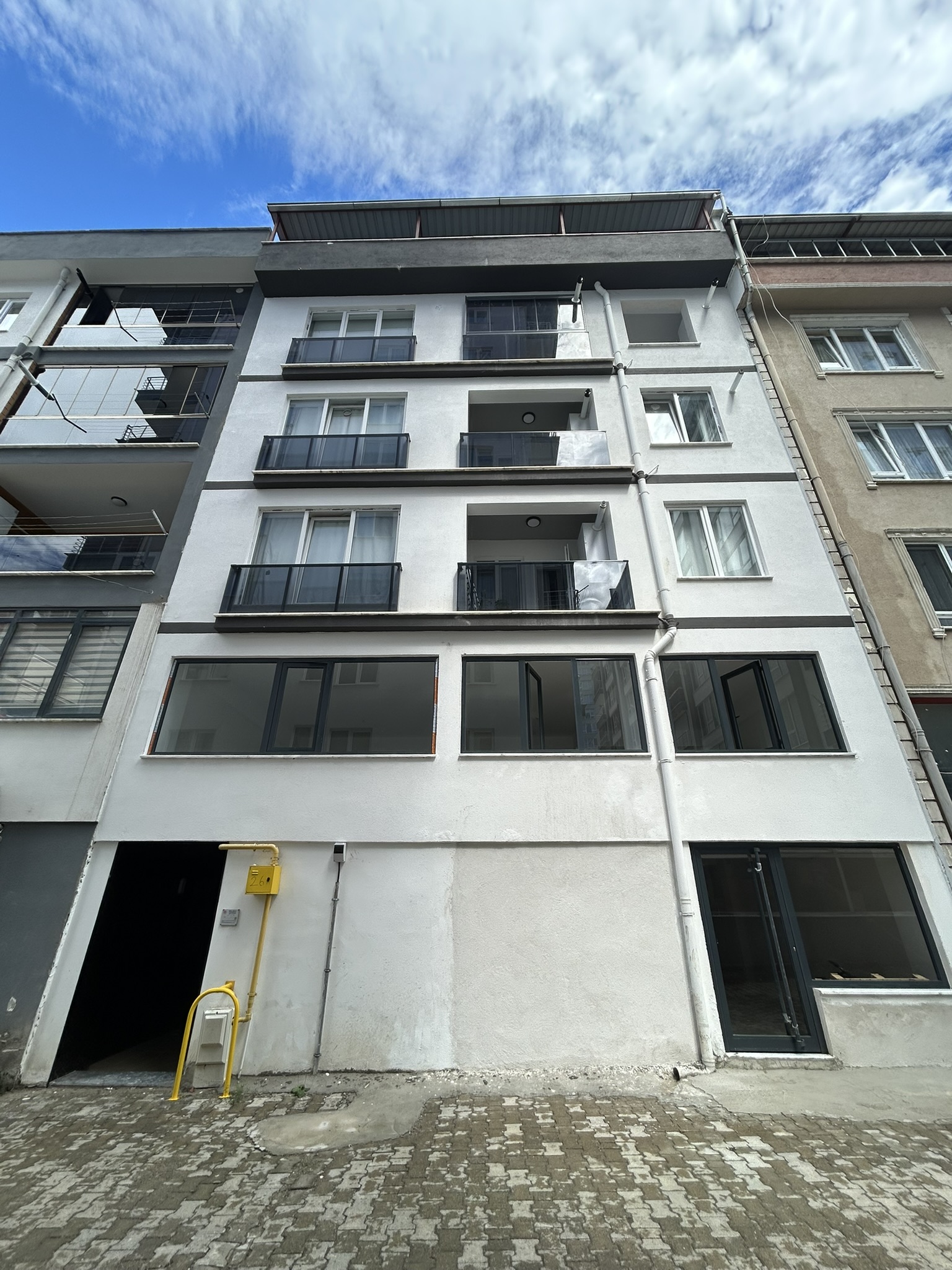 AKSU 1+1 EŞYALI DAİRE