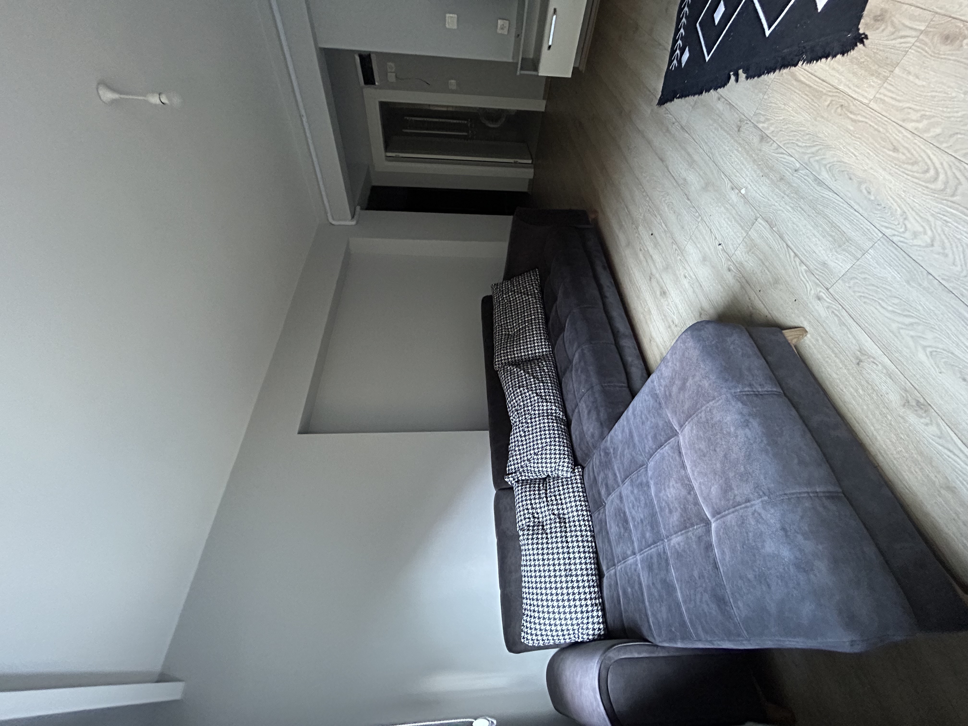 NEVAHAN C BLOK KİRALIK 1+1 EŞYALI