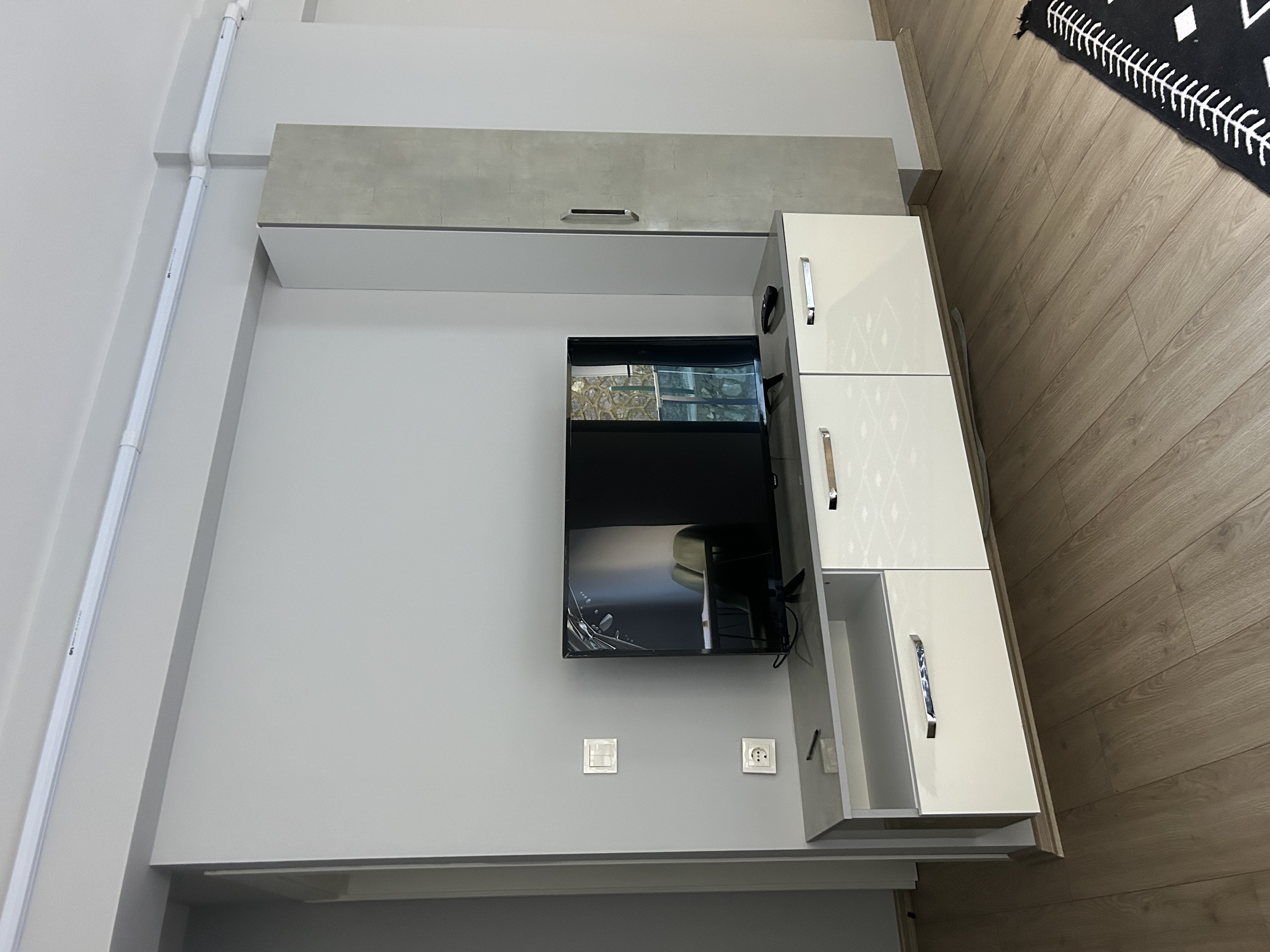 NEVAHAN C BLOK KİRALIK 1+1 EŞYALI