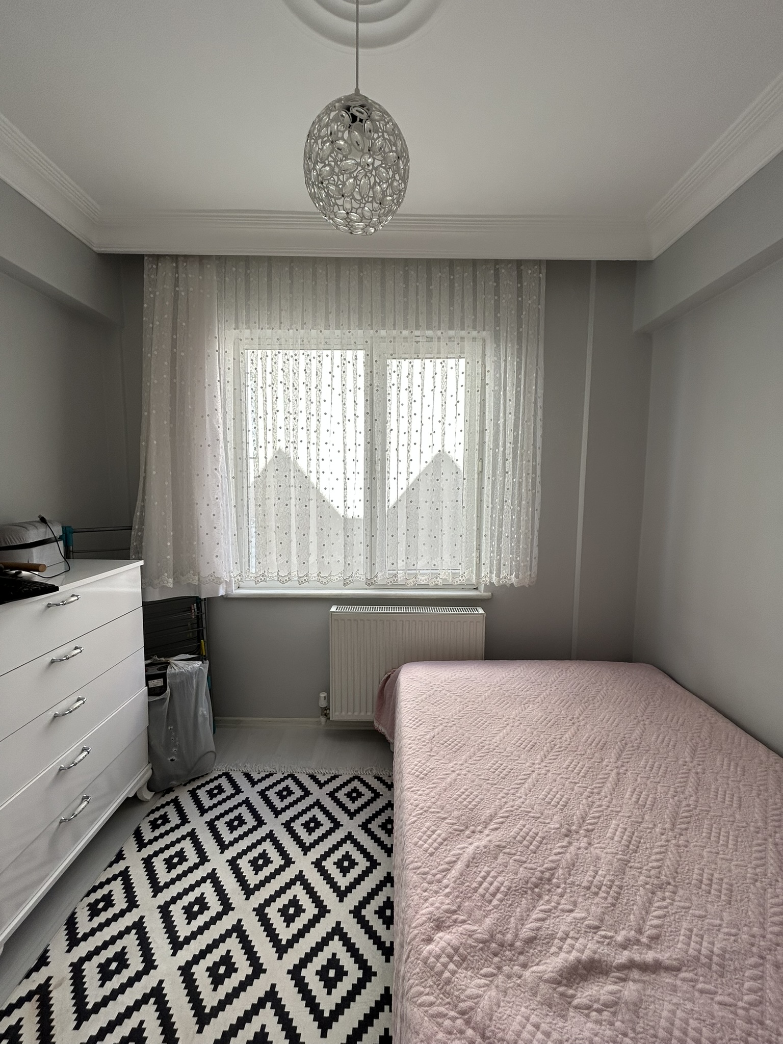 GEDİKKAYA ÇERKEZ MEVKİ EŞYALI KİRALIK DAİRE