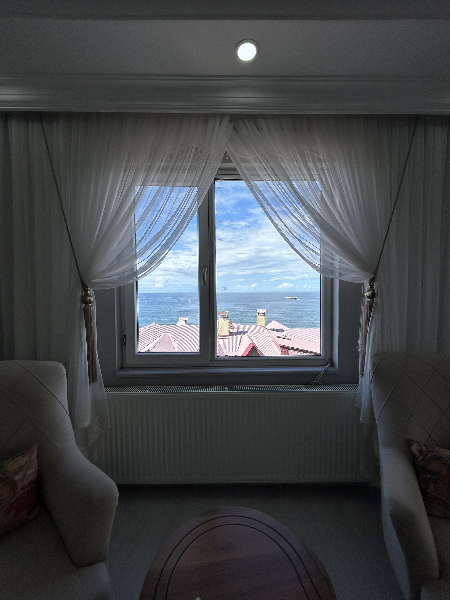 GEDİKKAYA ÇERKEZ MEVKİ EŞYALI KİRALIK DAİRE