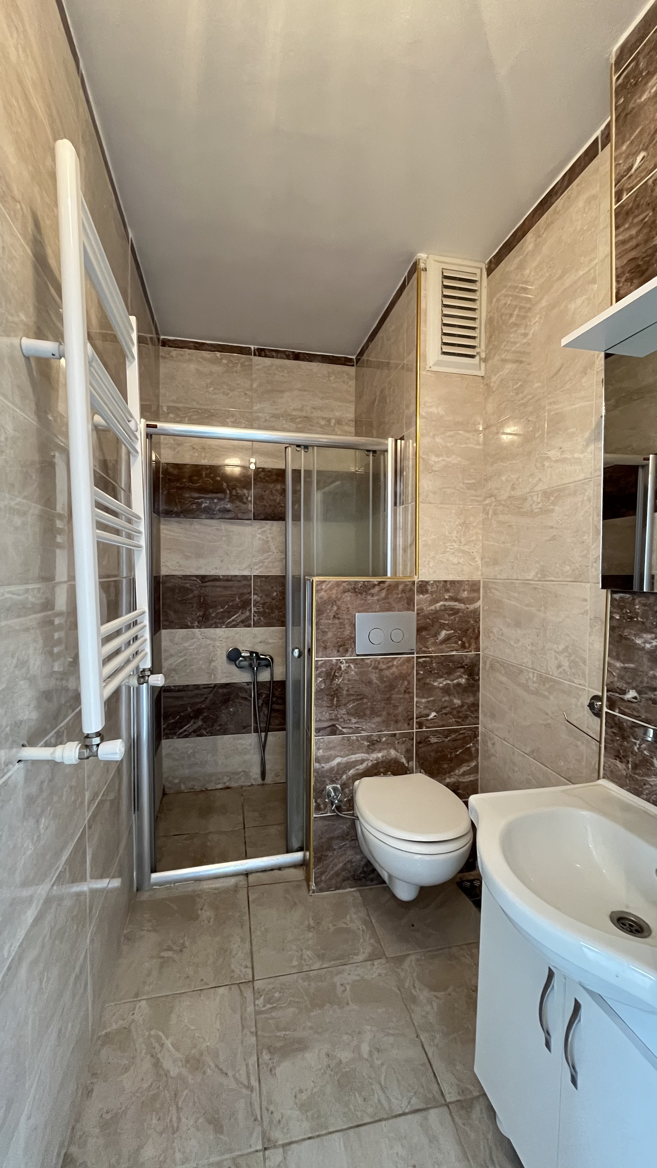 MABEL’DEN ANA CADDE ÜZERİNDE 3 + 1 FIRSAT DAİRE