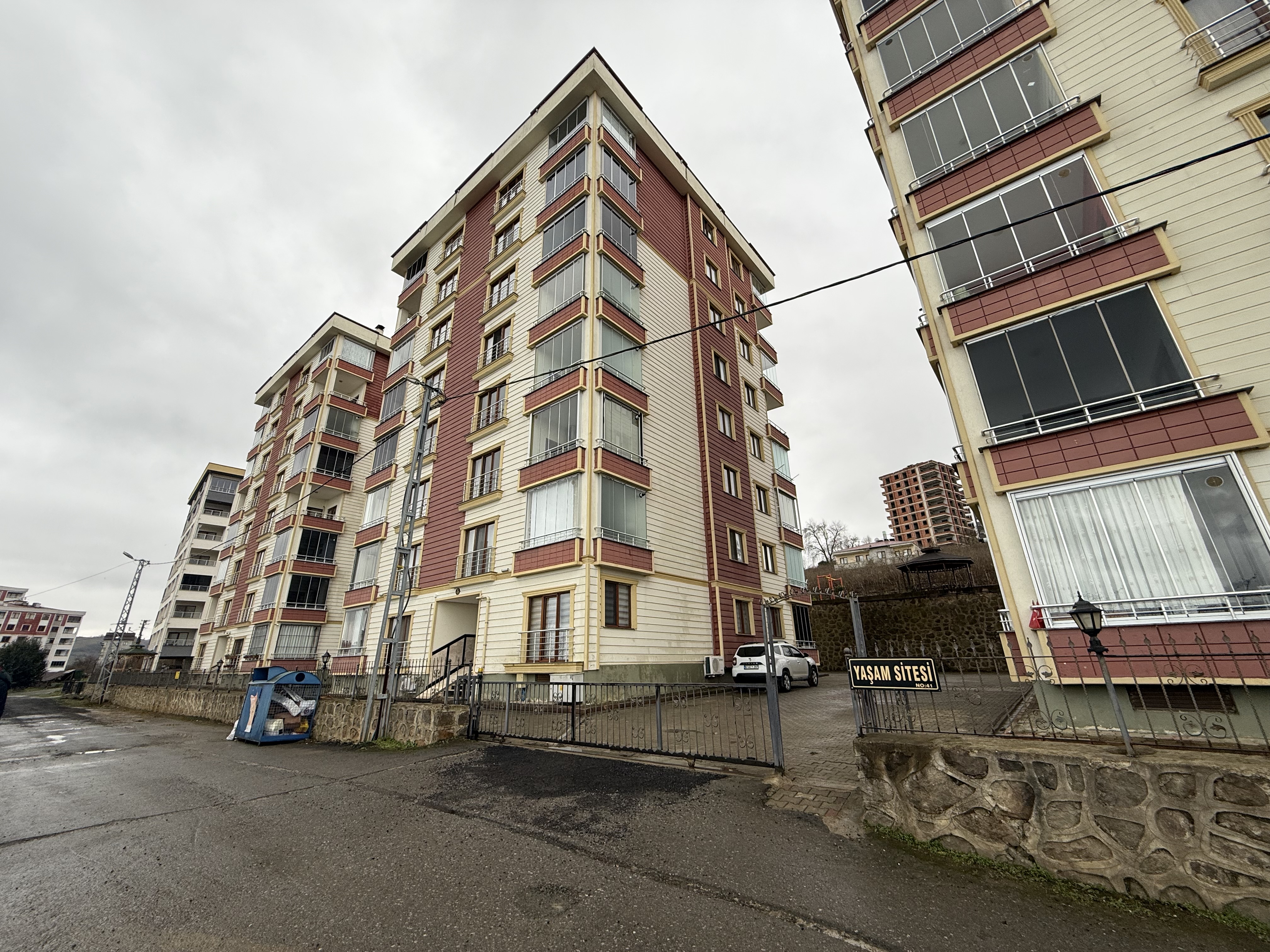 YOMRA SANCAK MAH. SATILIK 2+1 FIRSAT DAİRE