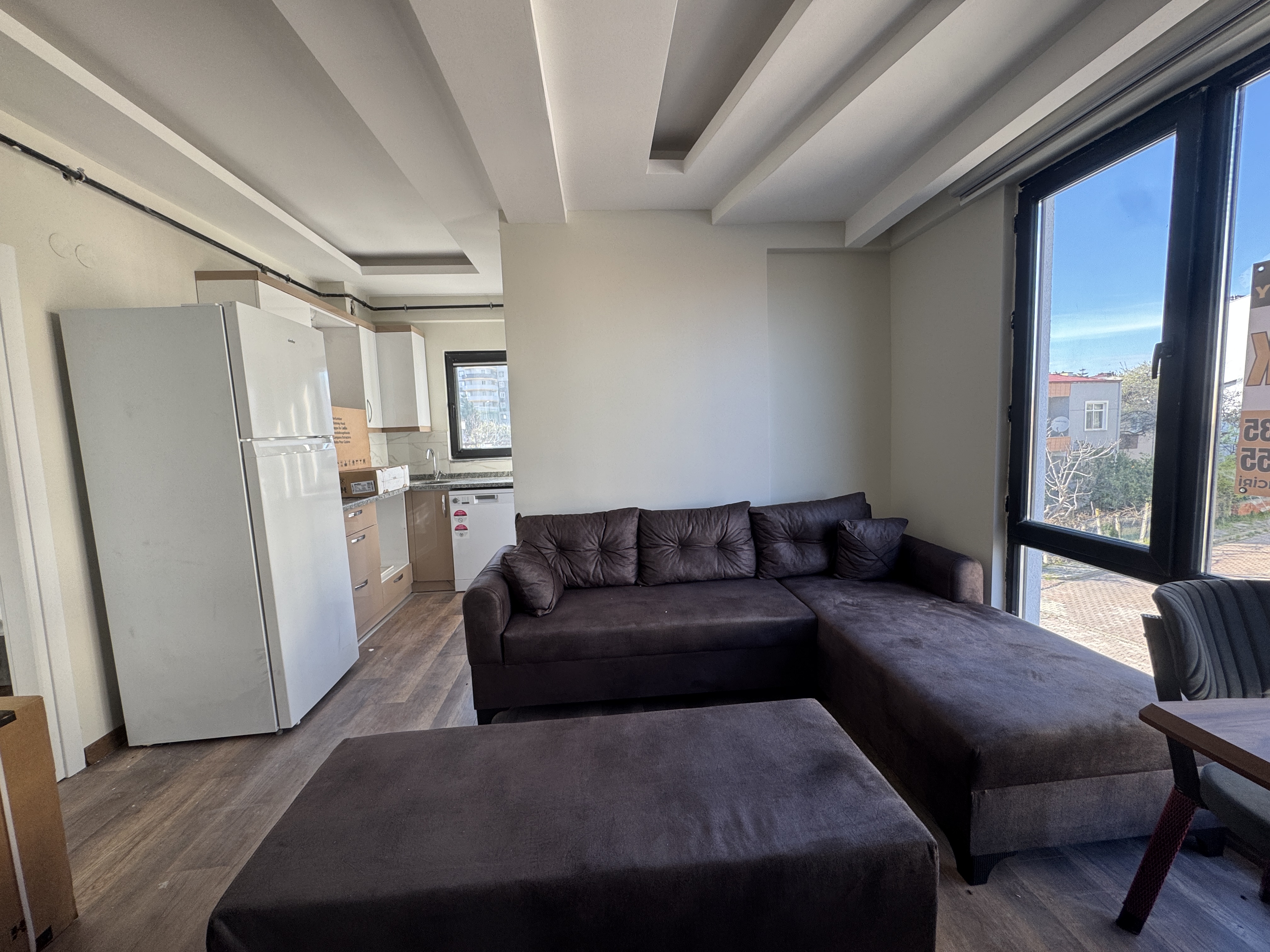 MABELDEN IHLAMUR CAFE YANINDA EŞYALI SIFIR KİRALIK 1+1 DAİRE
