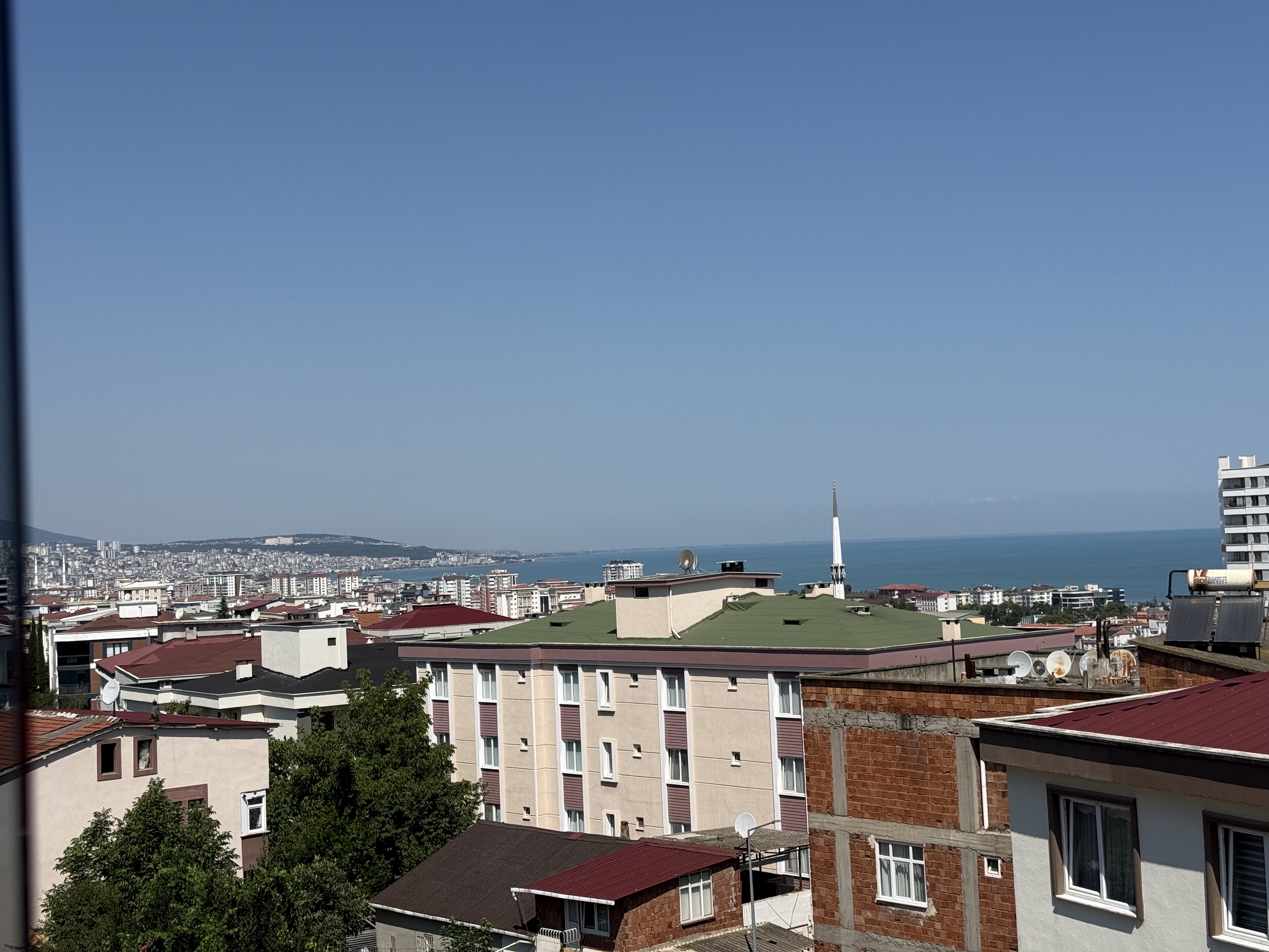 D.EVLERİ TRAMVAYA 350 M DENİZ MANZARALI MERKEZİ KONUM