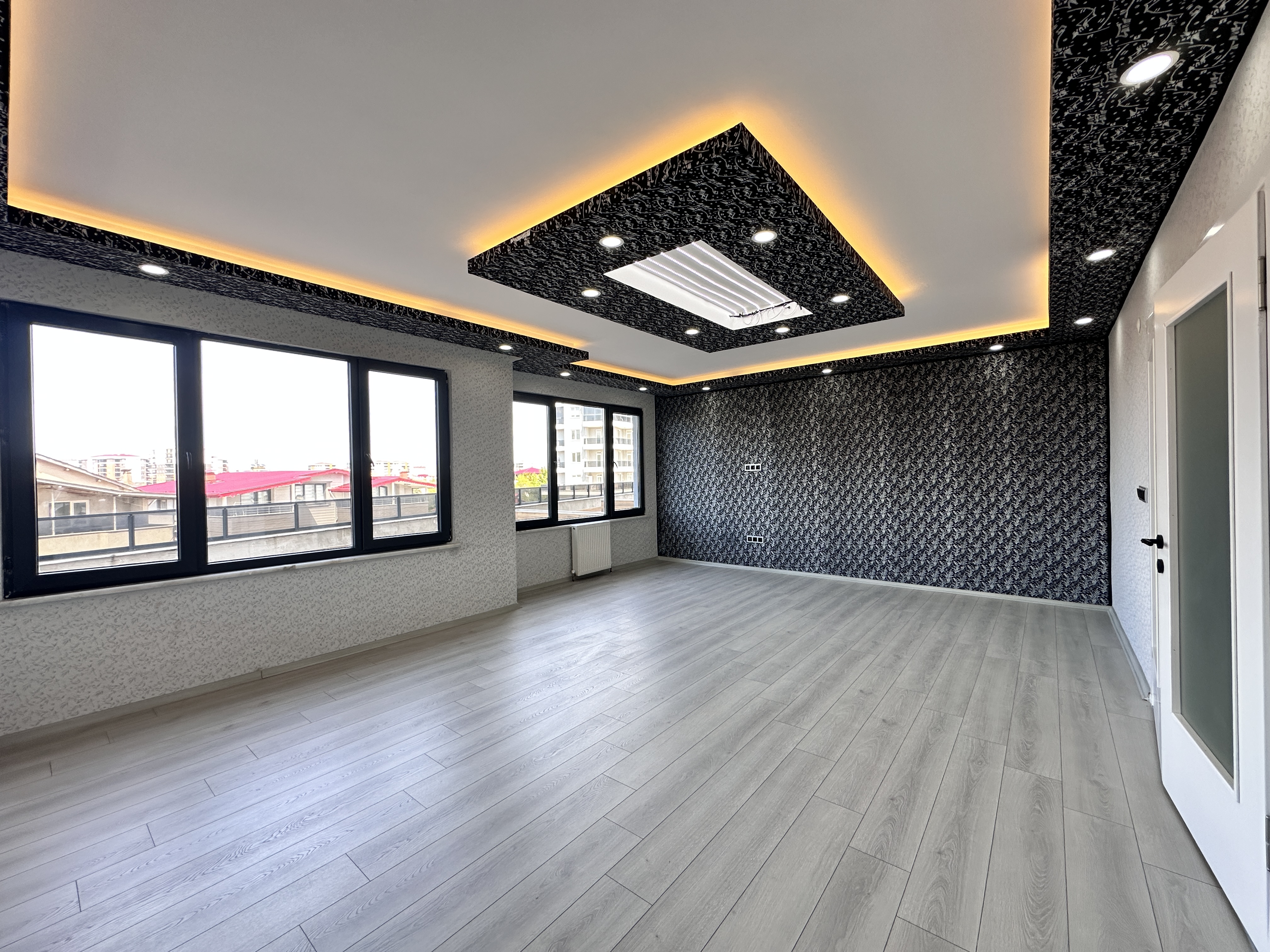 MABEL GAYRİMENKUL-GÜZELYALI.MH DENİZ MANZARALI LUKS DAİRE