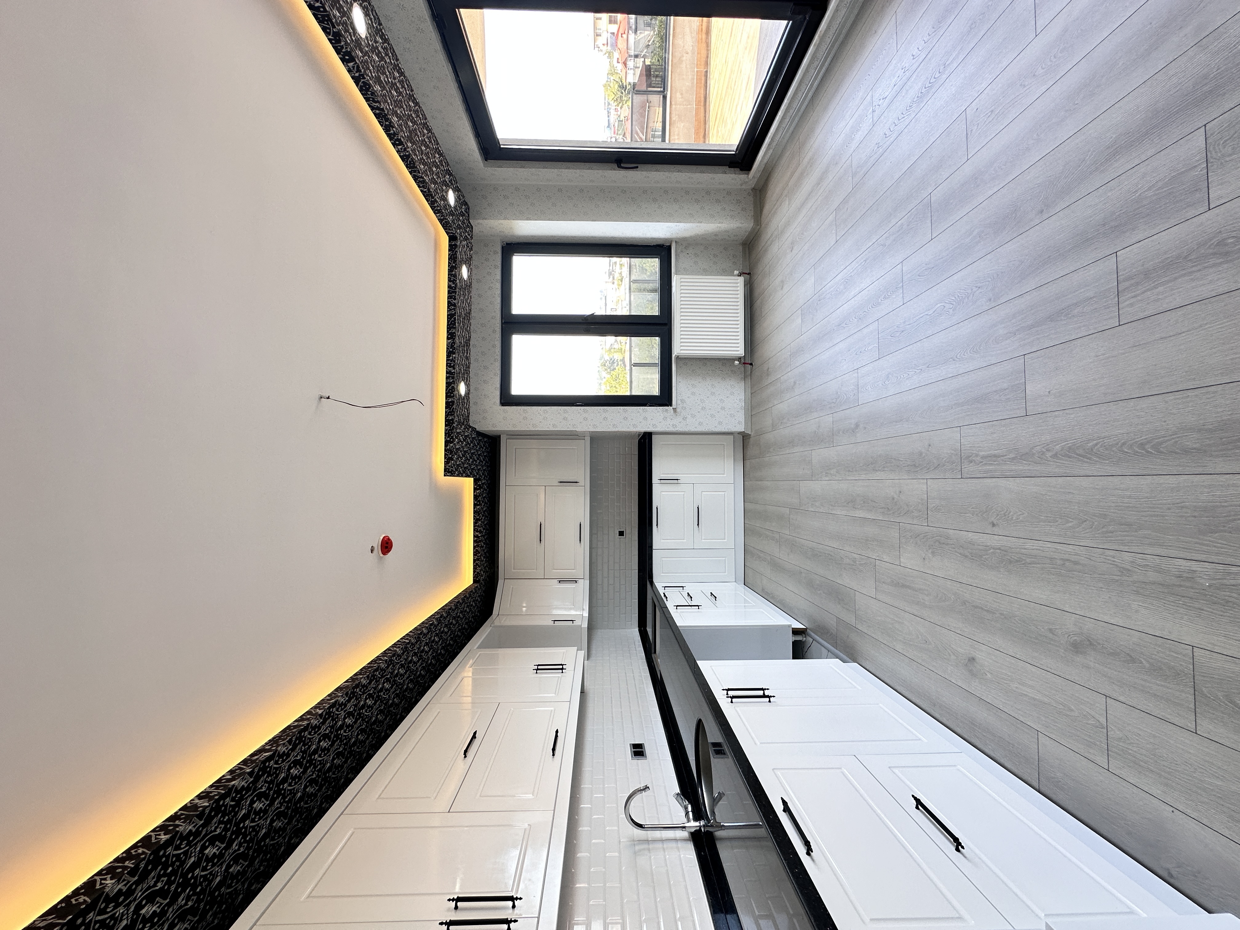 MABEL GAYRİMENKUL-GÜZELYALI.MH DENİZ MANZARALI LUKS DAİRE