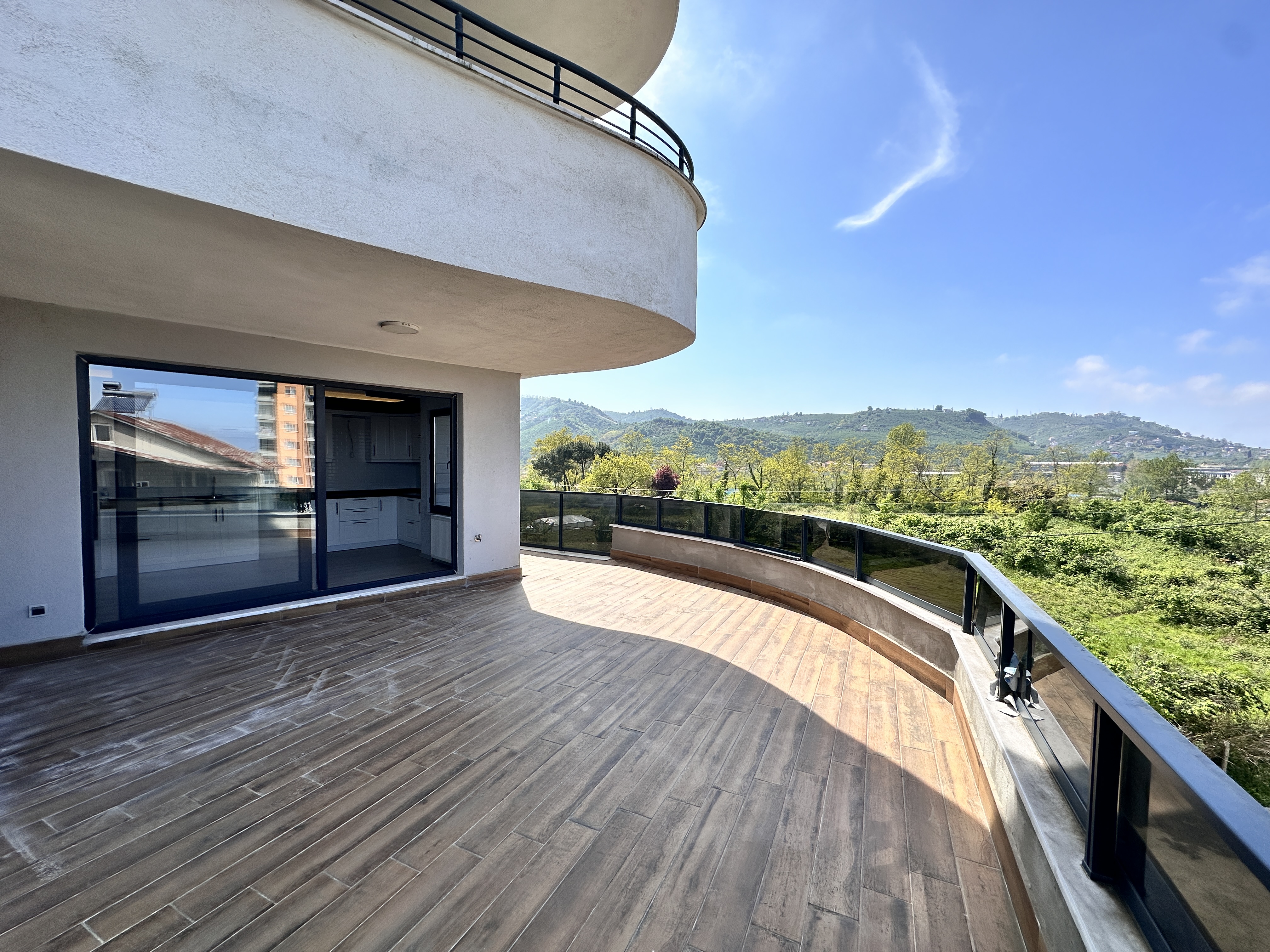 MABEL GAYRİMENKUL-GÜZELYALI.MH DENİZ MANZARALI LUKS DAİRE