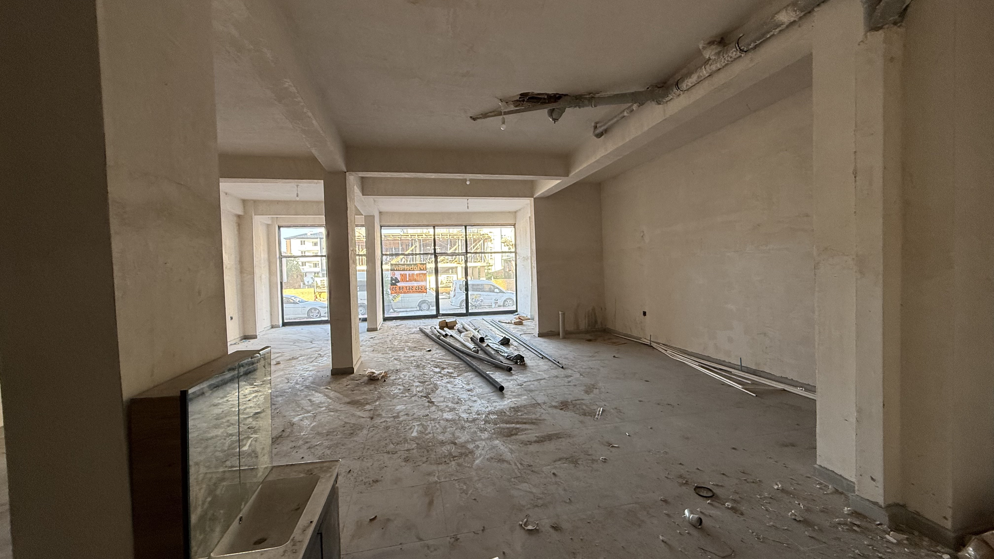 MABEL'DEN KURUMSALA KİRALIK 300 M2 MERKEZİ LOKASYONDA DÜKKAN