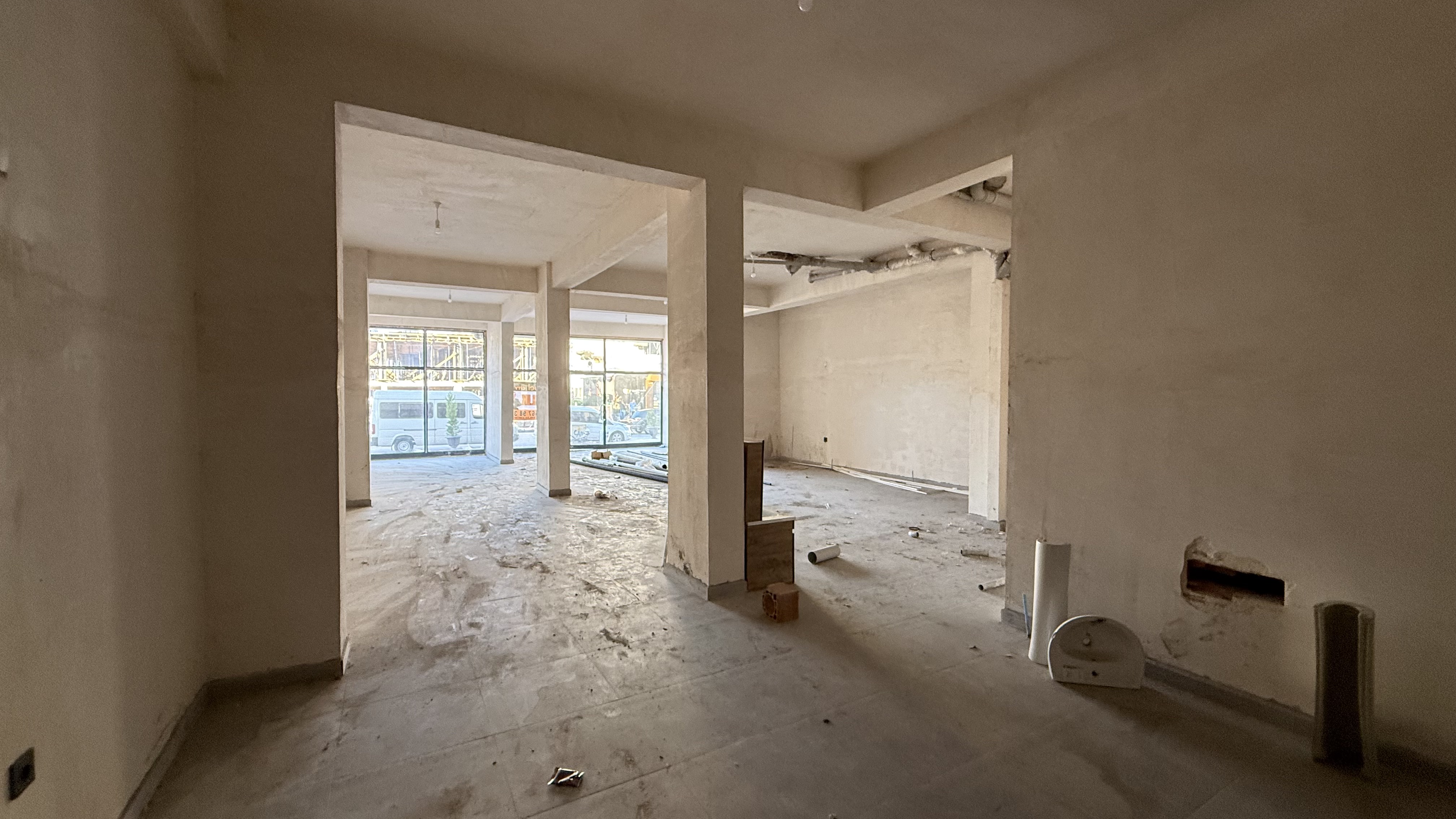 MABEL'DEN KURUMSALA KİRALIK 300 M2 MERKEZİ LOKASYONDA DÜKKAN