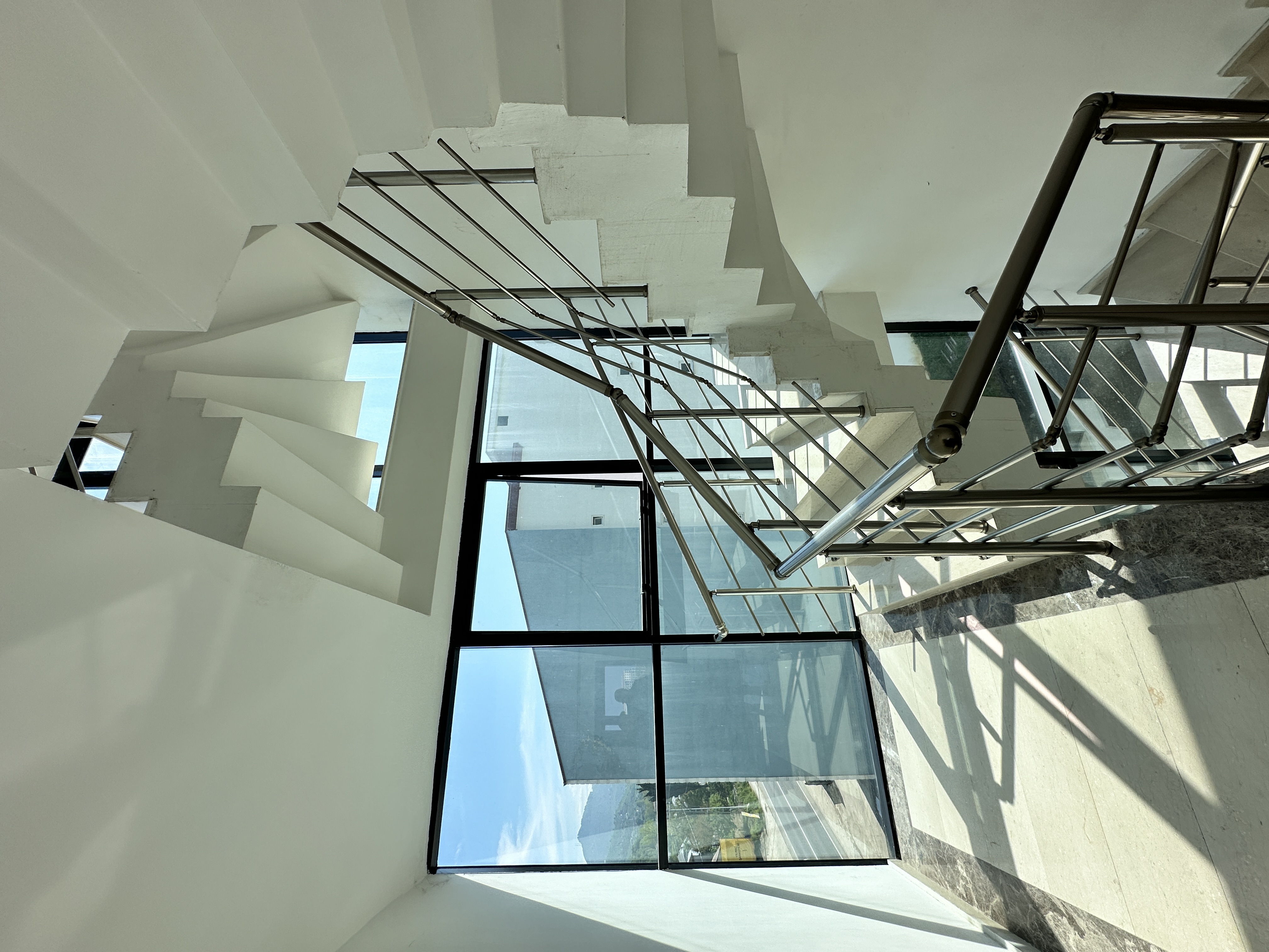 MABEL GAYRİMENKUL-GÜZELYALI.MH DENİZ MANZARALI LUKS DAİRE