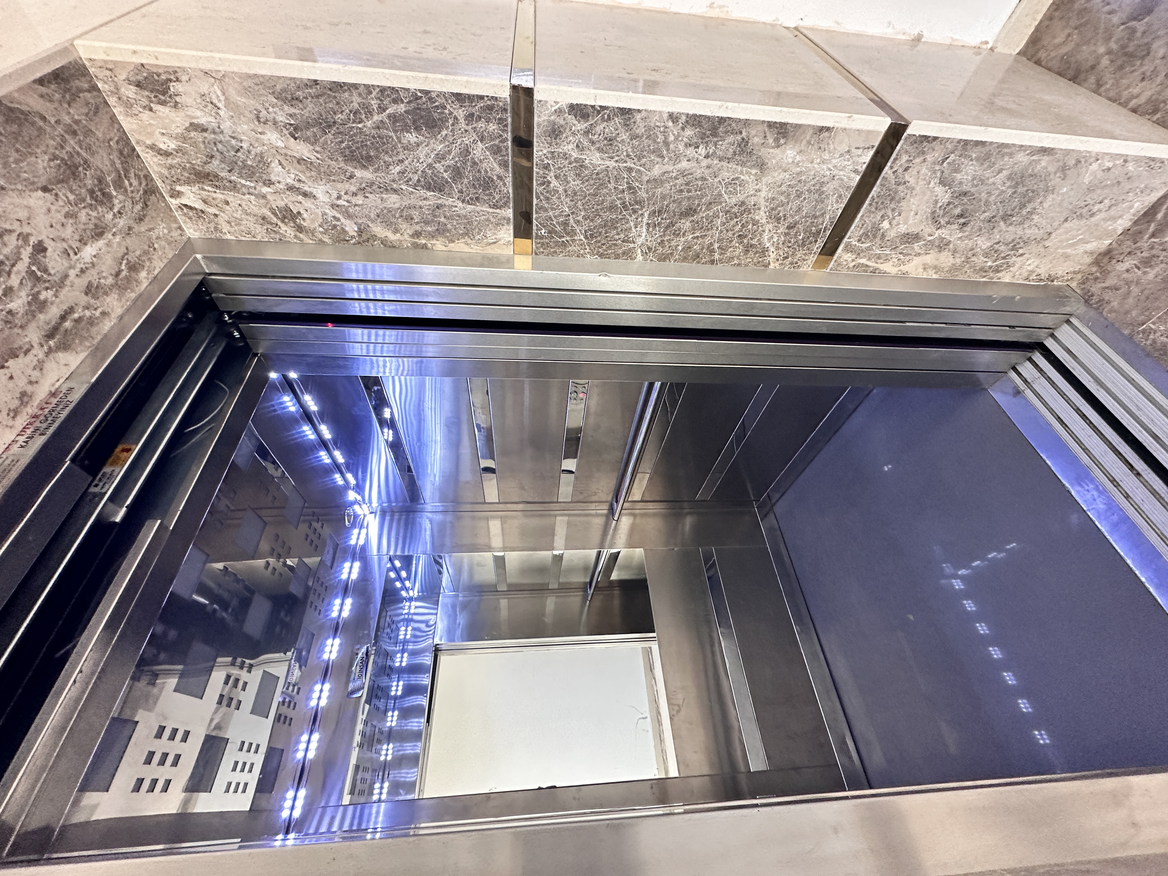 MABEL GAYRİMENKUL-GÜZELYALI.MH DENİZ MANZARALI LUKS DAİRE