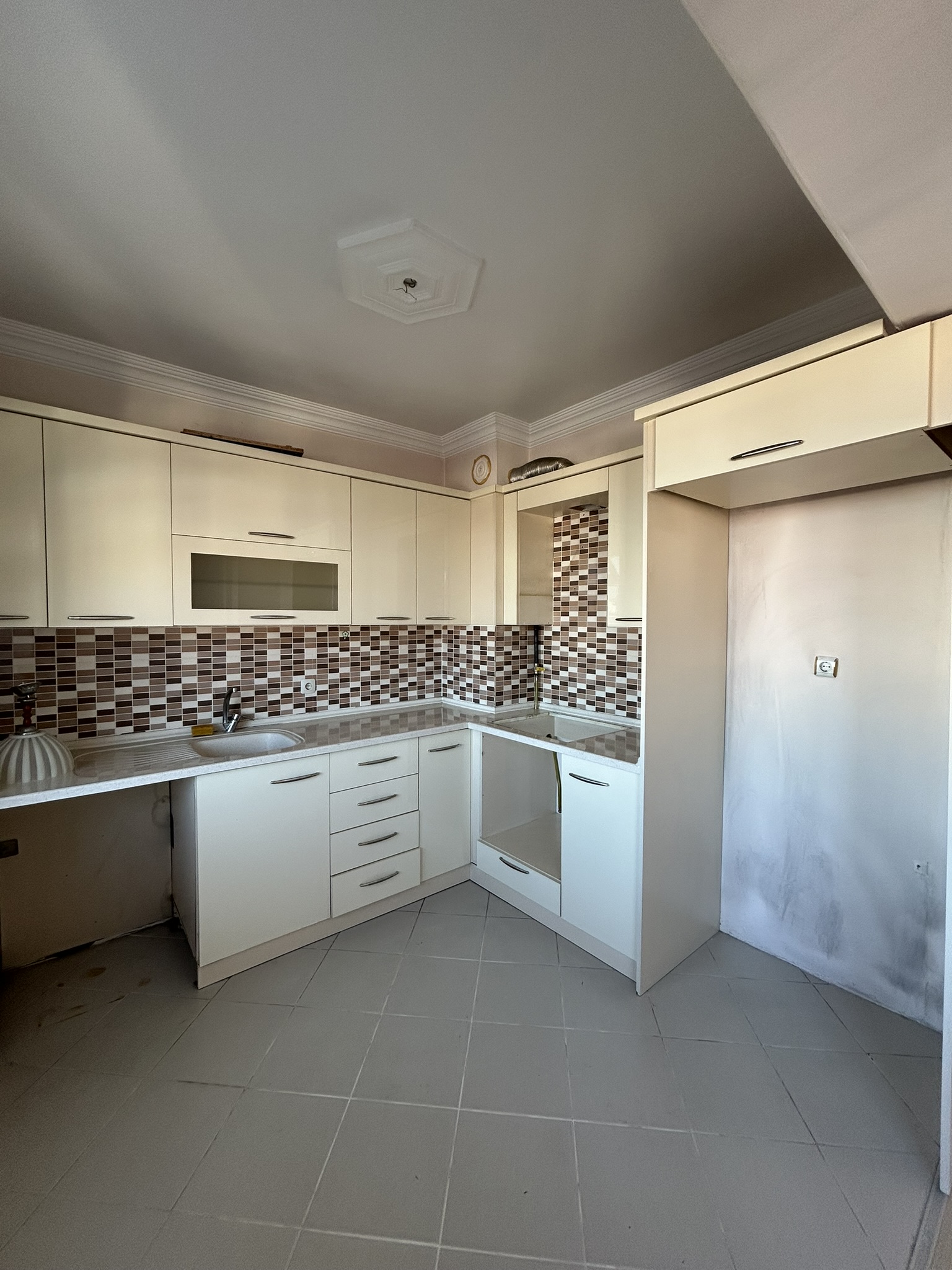 ÇINARLAR MAHALLESİ SATILIK DAİRE