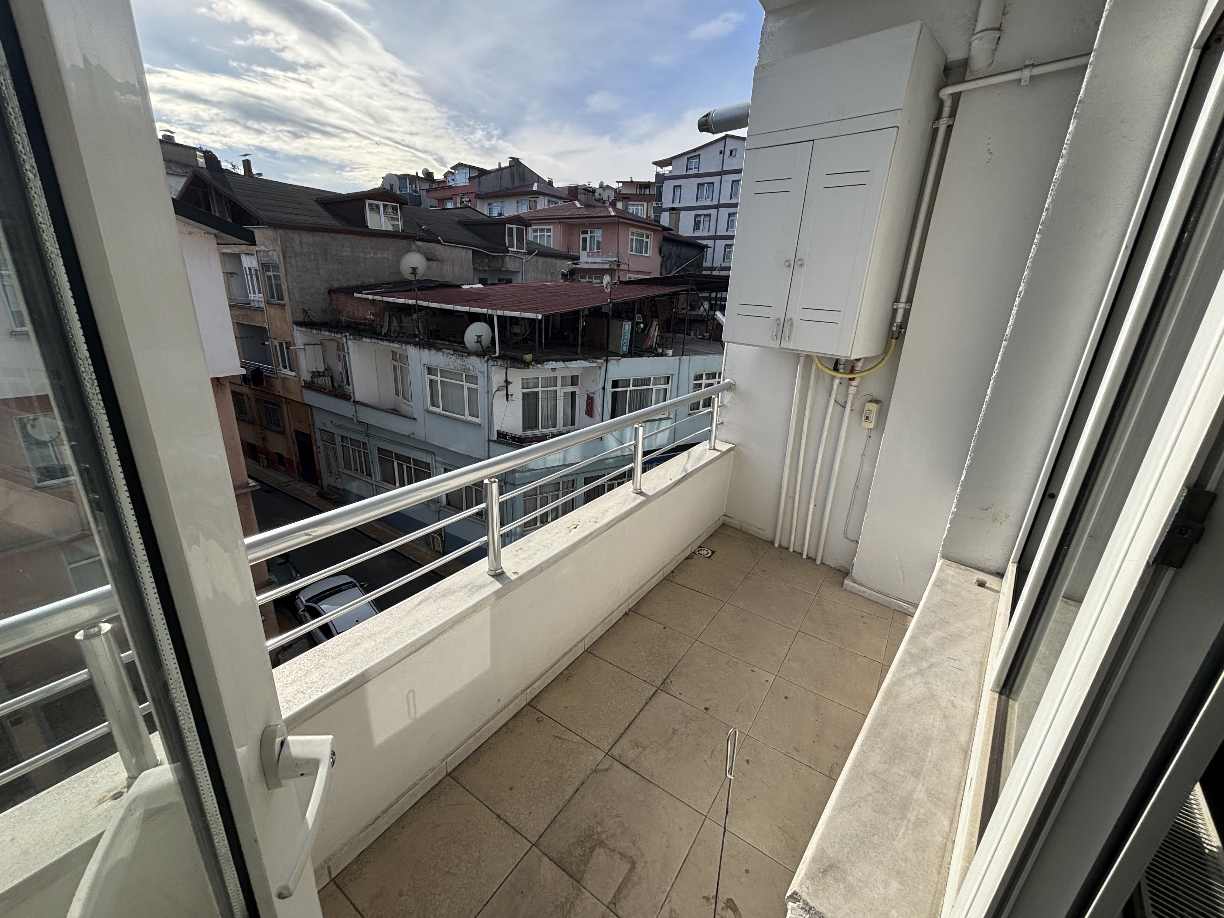 BUCAK -HASTANE YOKUŞU-KİRALIK