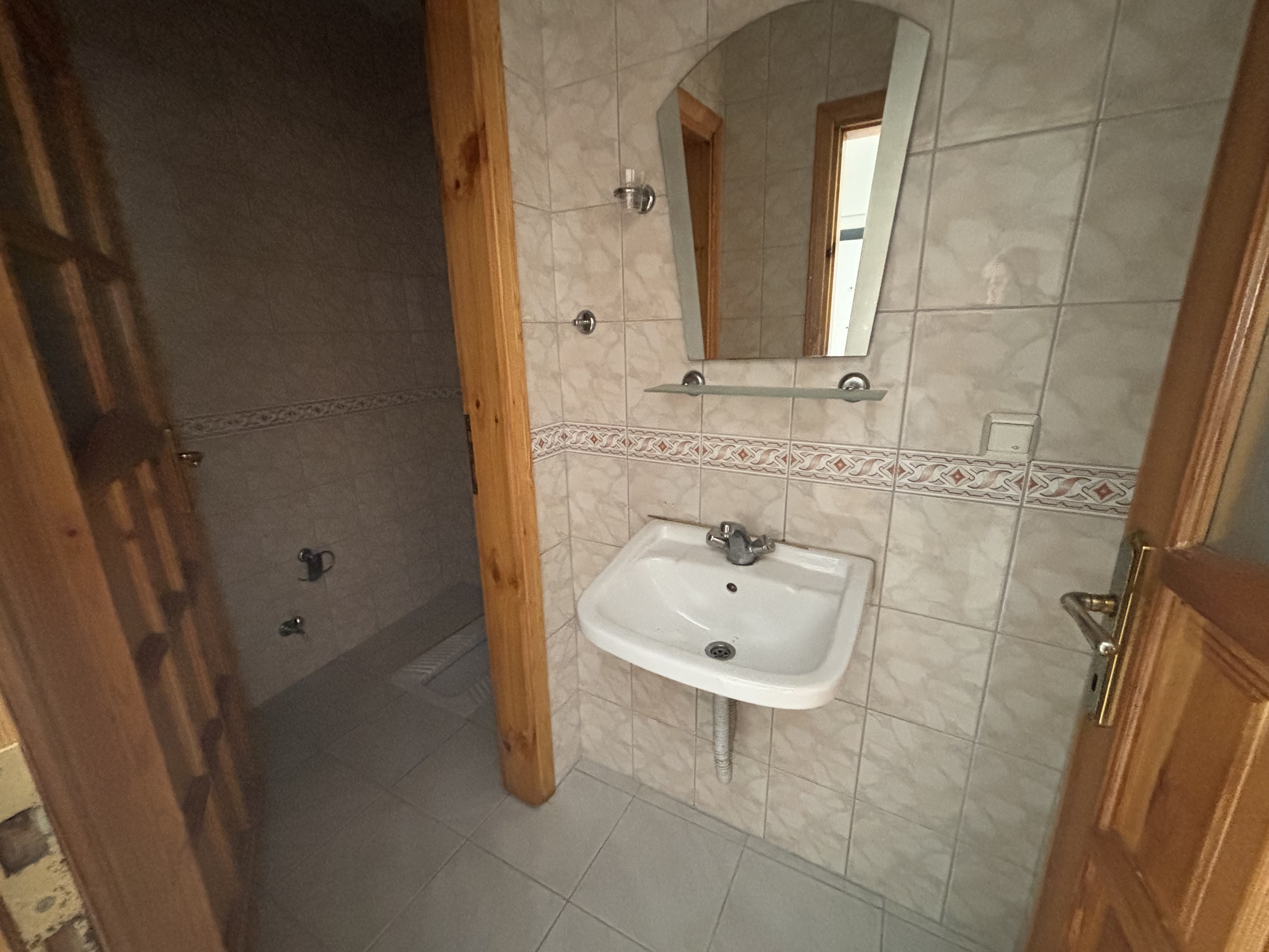 BUCAK -HASTANE YOKUŞU-KİRALIK