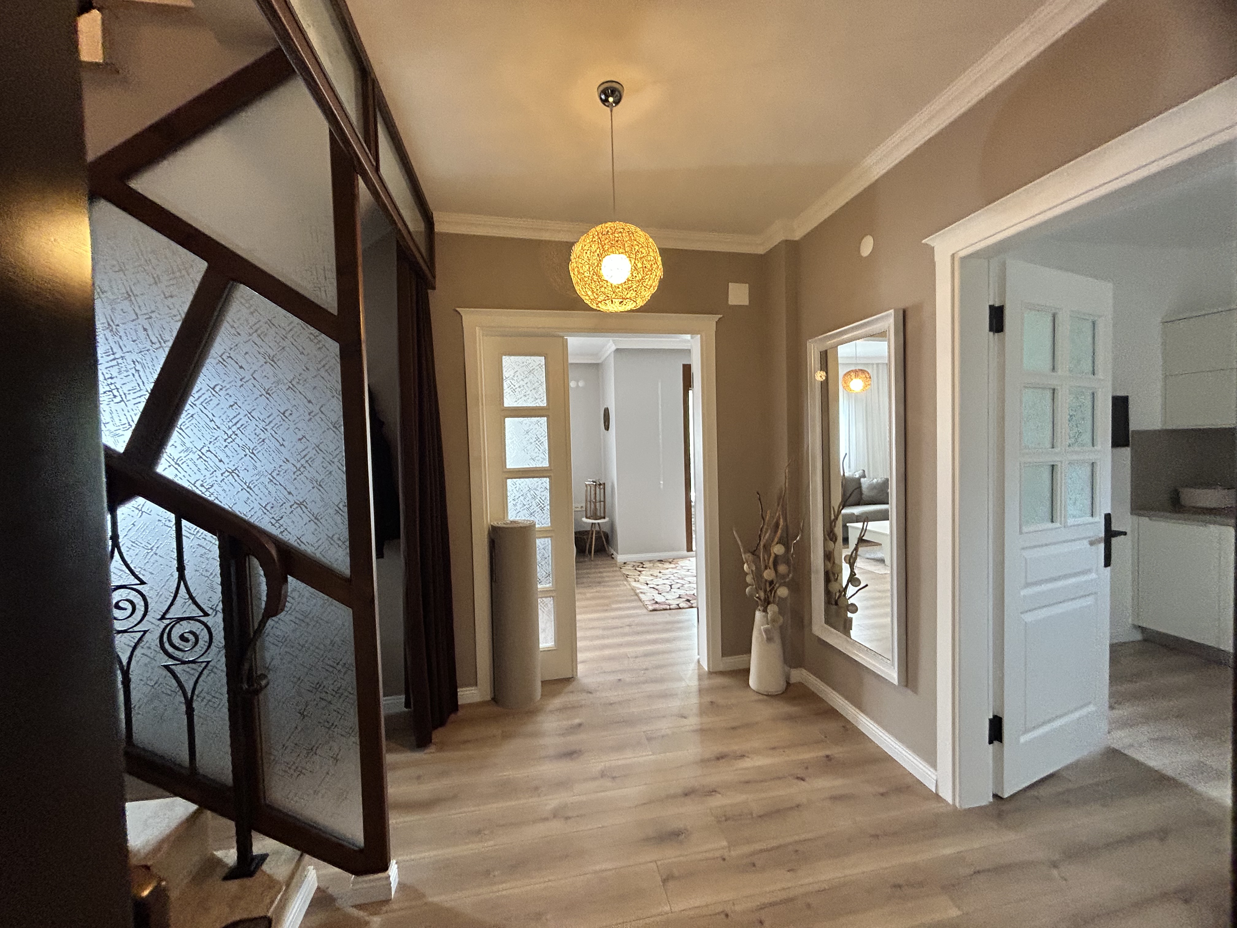 MARMARİS CAMİAVLUNDA SATILIK 5+1 TRİBLEKS HAVUZLU VİLLA