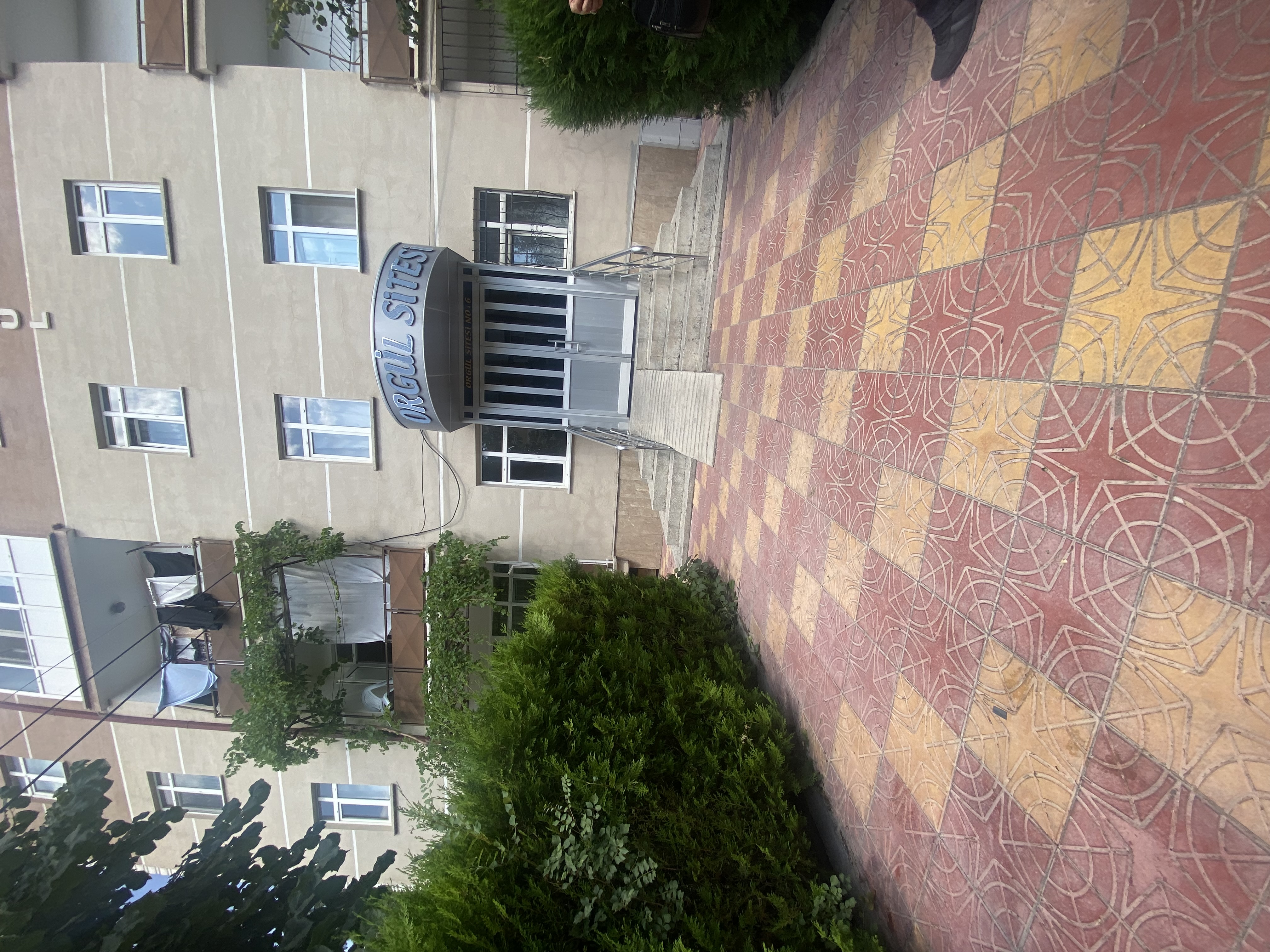 KONYA SELÖUKLU MALAZGİRT MAHALLESİN DE 2+1 KİRALIK DAİRE