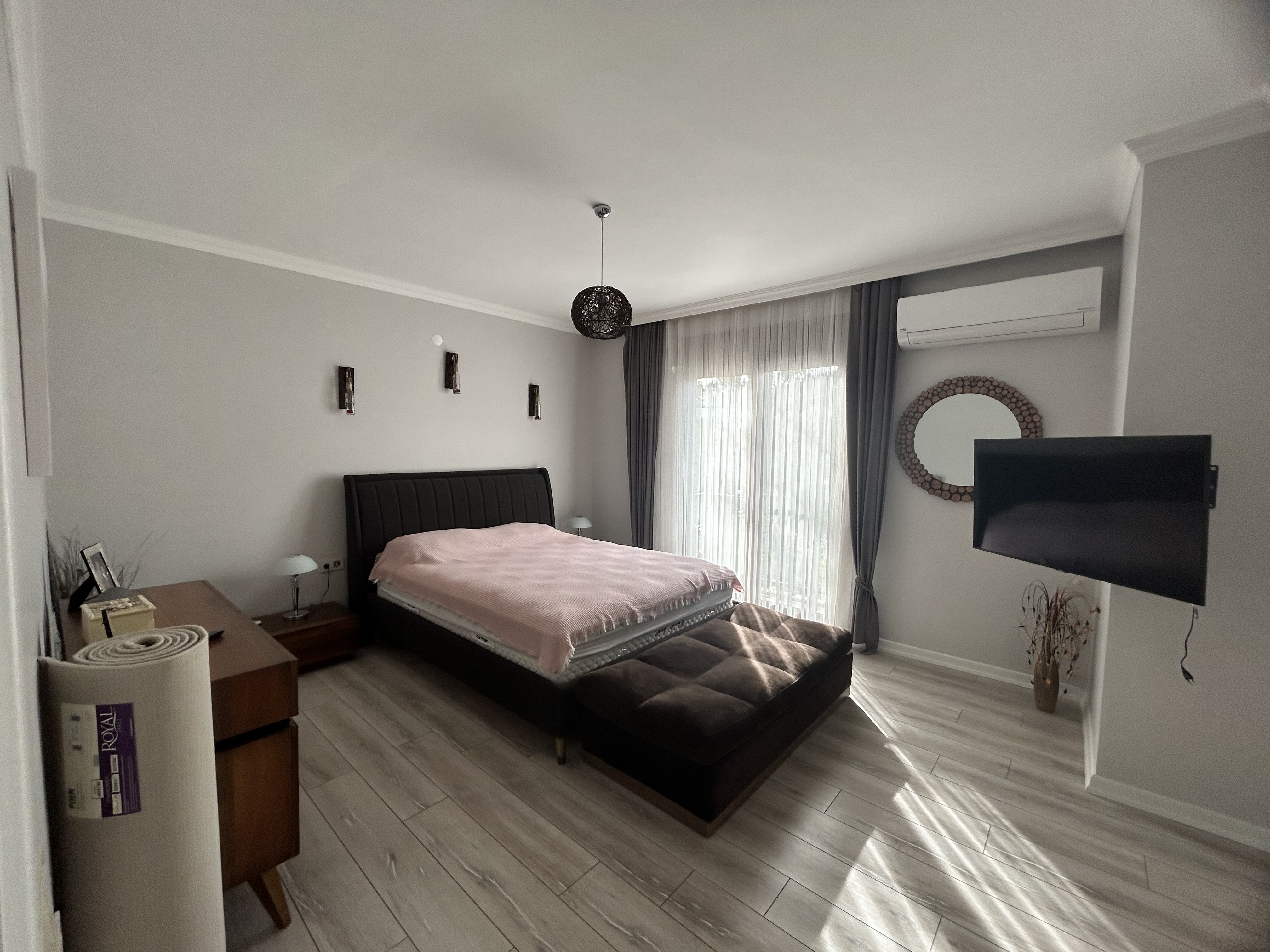 MARMARİS CAMİAVLUNDA SATILIK 5+1 TRİBLEKS HAVUZLU VİLLA