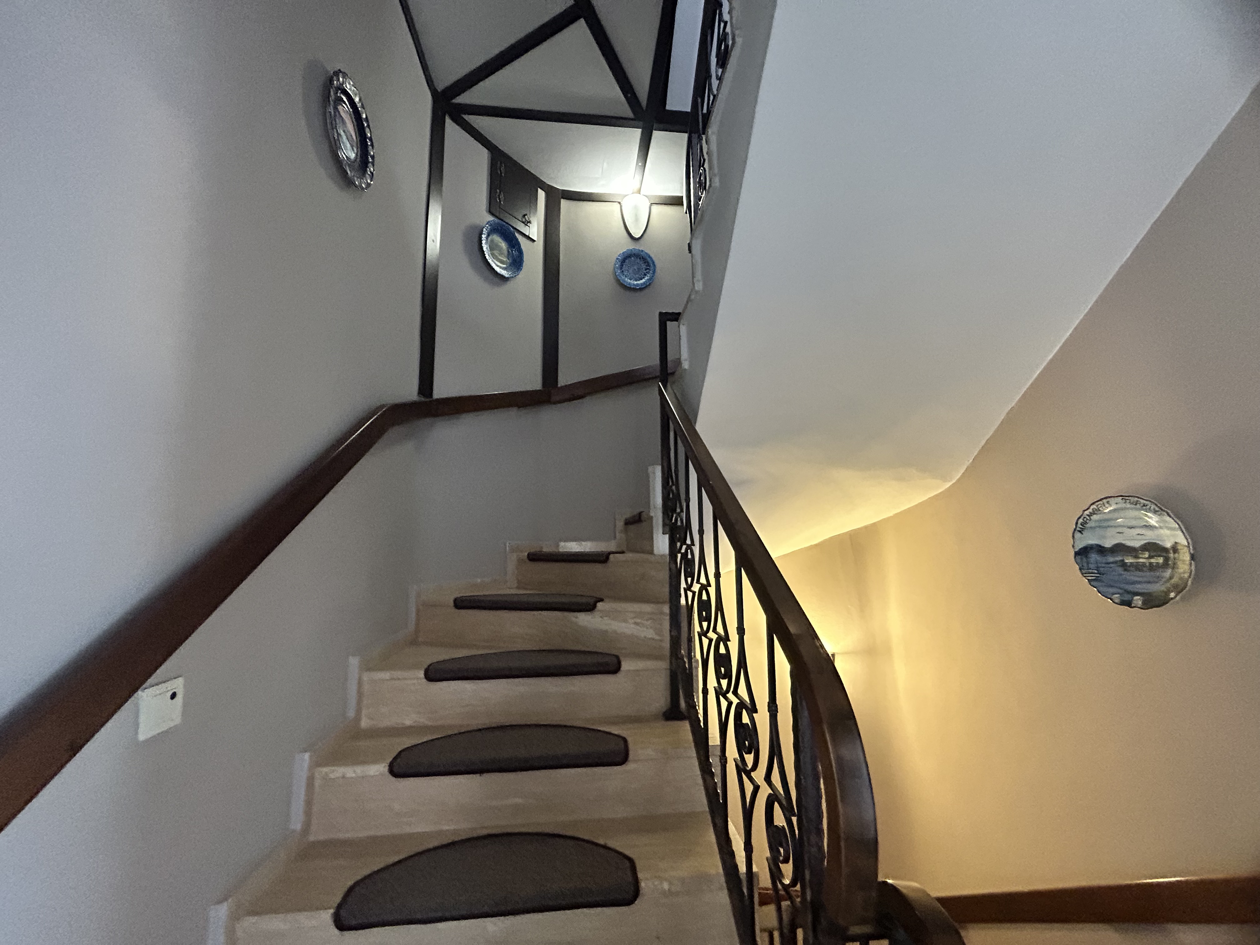 MARMARİS CAMİAVLUNDA SATILIK 5+1 TRİBLEKS HAVUZLU VİLLA