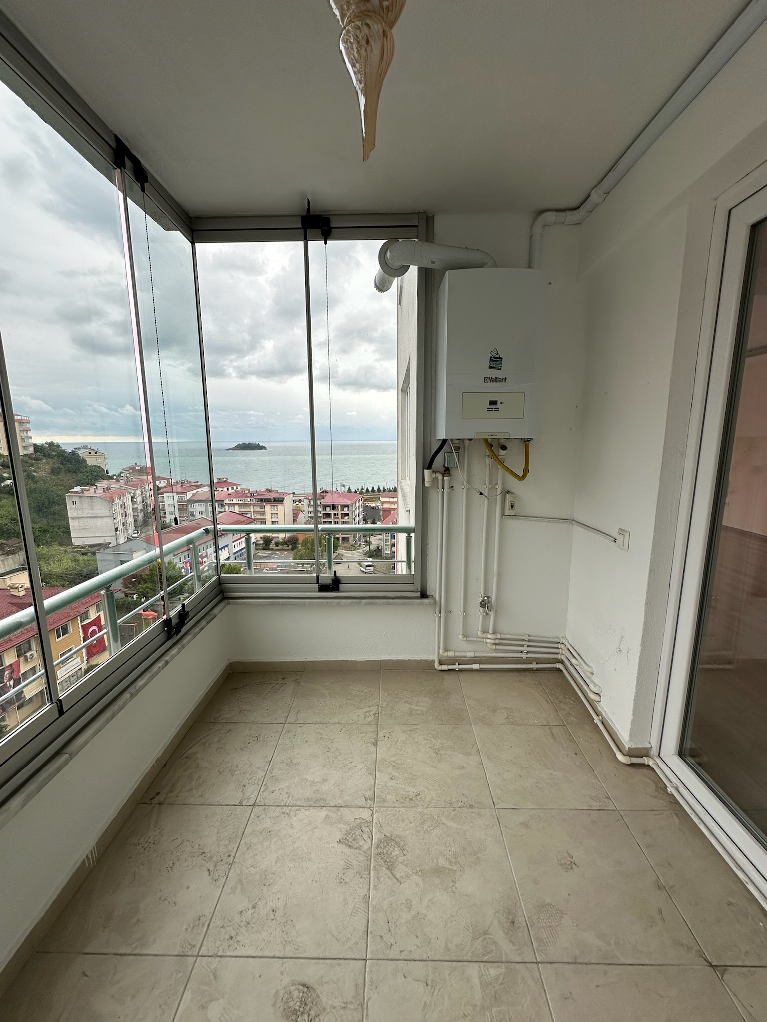 GEDİKKAYA ŞELALE EVLERİ A BLOK 18 NUMARA 3+1