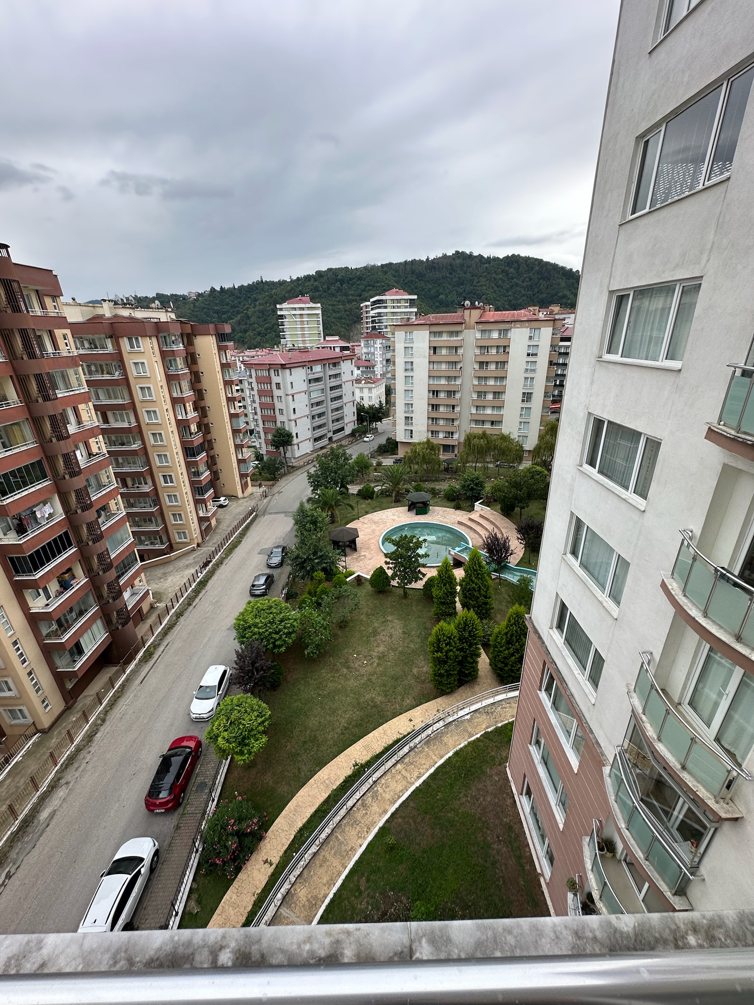 GEDİKKAYA ŞELALE EVLERİ A BLOK 18 NUMARA 3+1