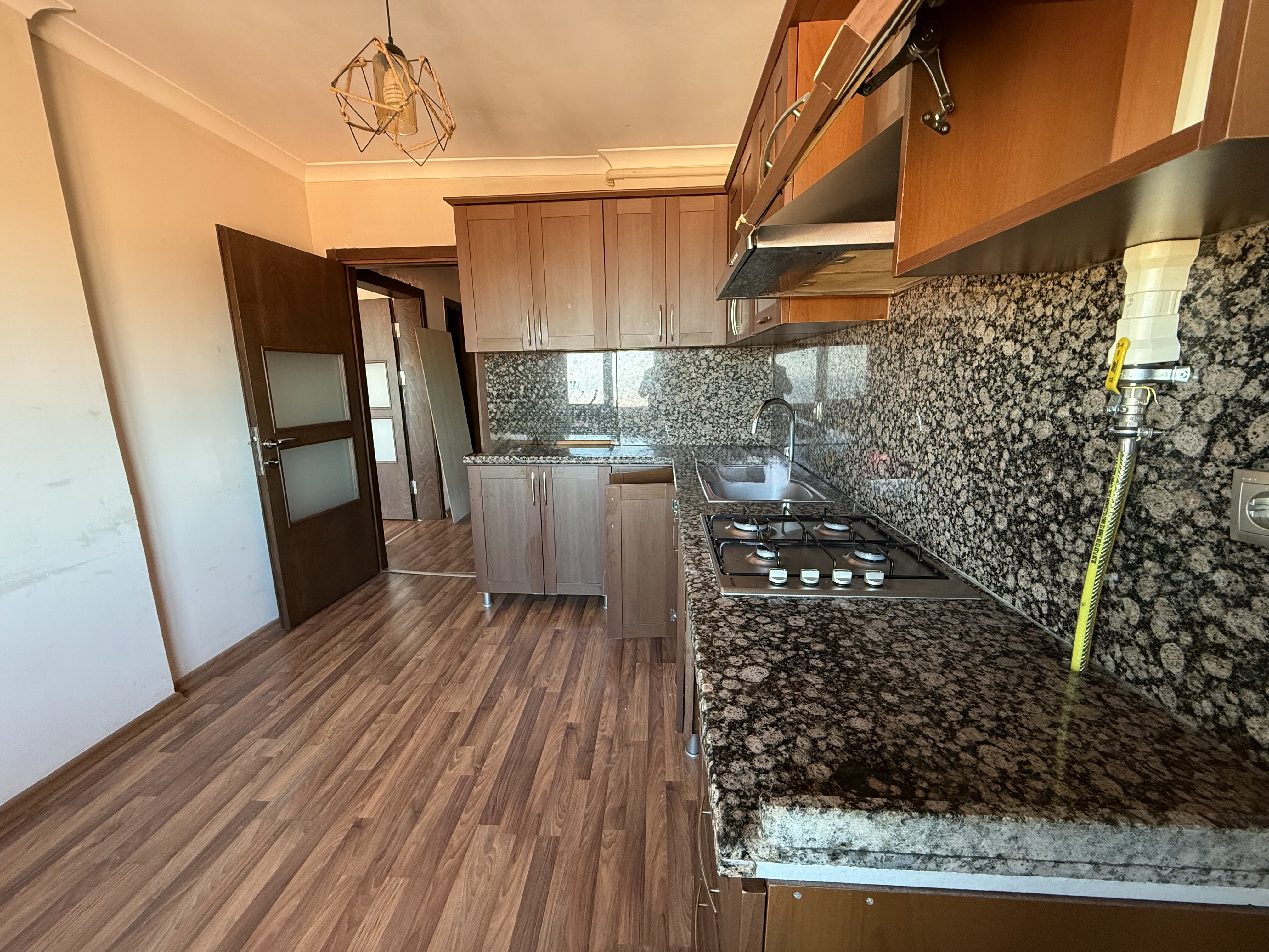 YILDIZLI TOKİ DE KİRALIK 3+1 DAİRE