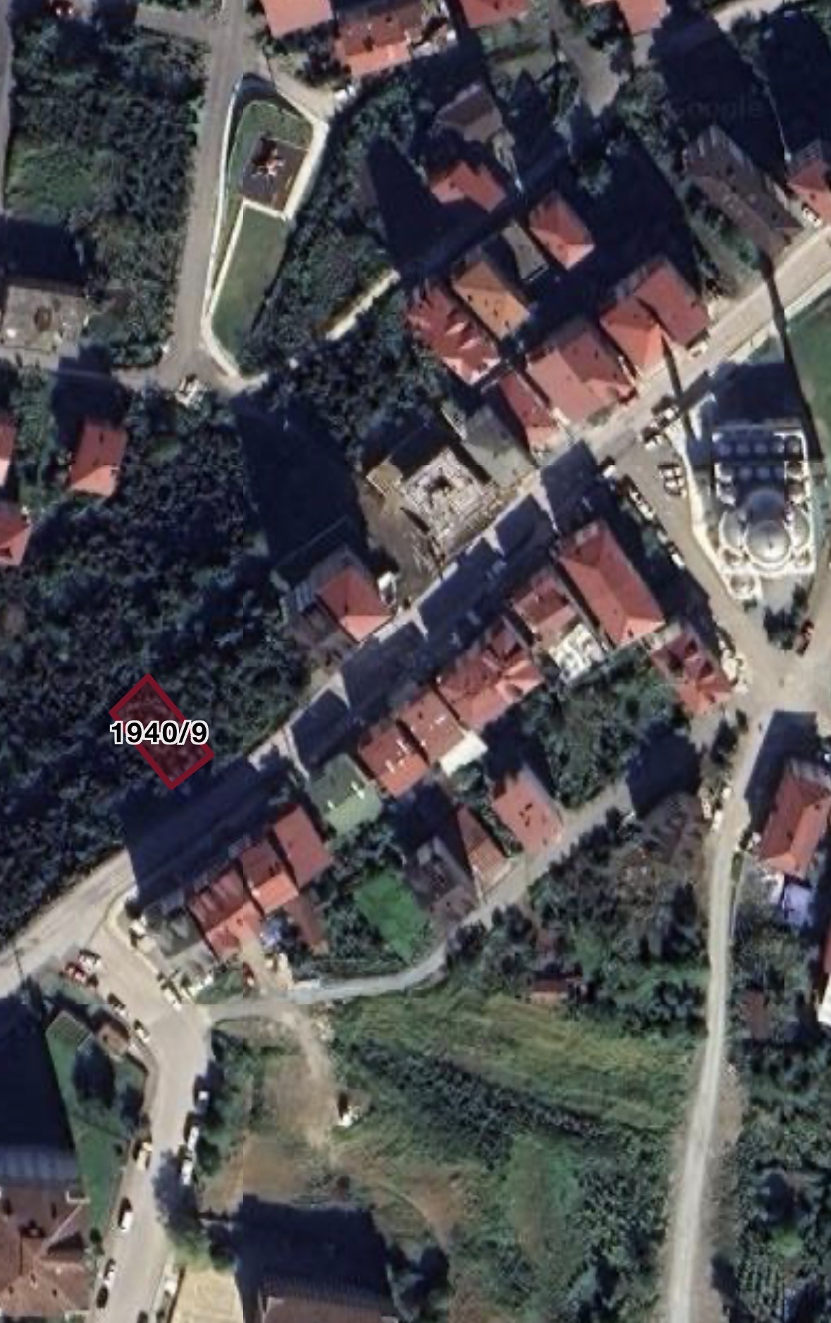 KARACAÖMER’DE İMARLI ARSA