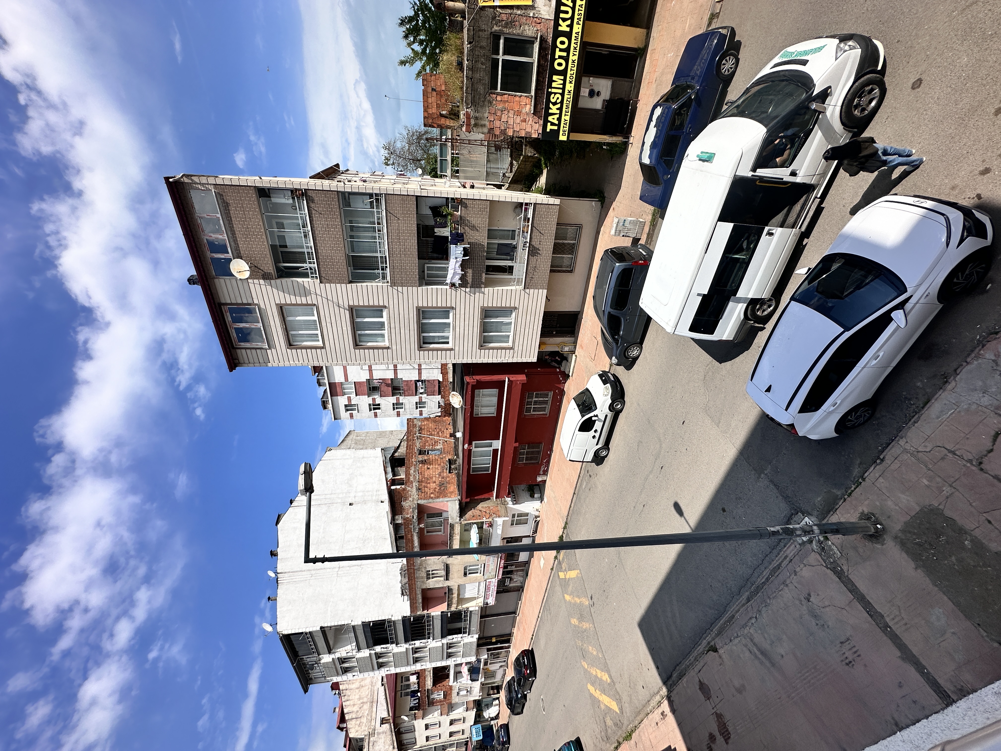 MABEL GAYRİMENKUL BAHÇELİEVLER MAH. CADDE ÜZERİNDE FIRSAT DAİRE