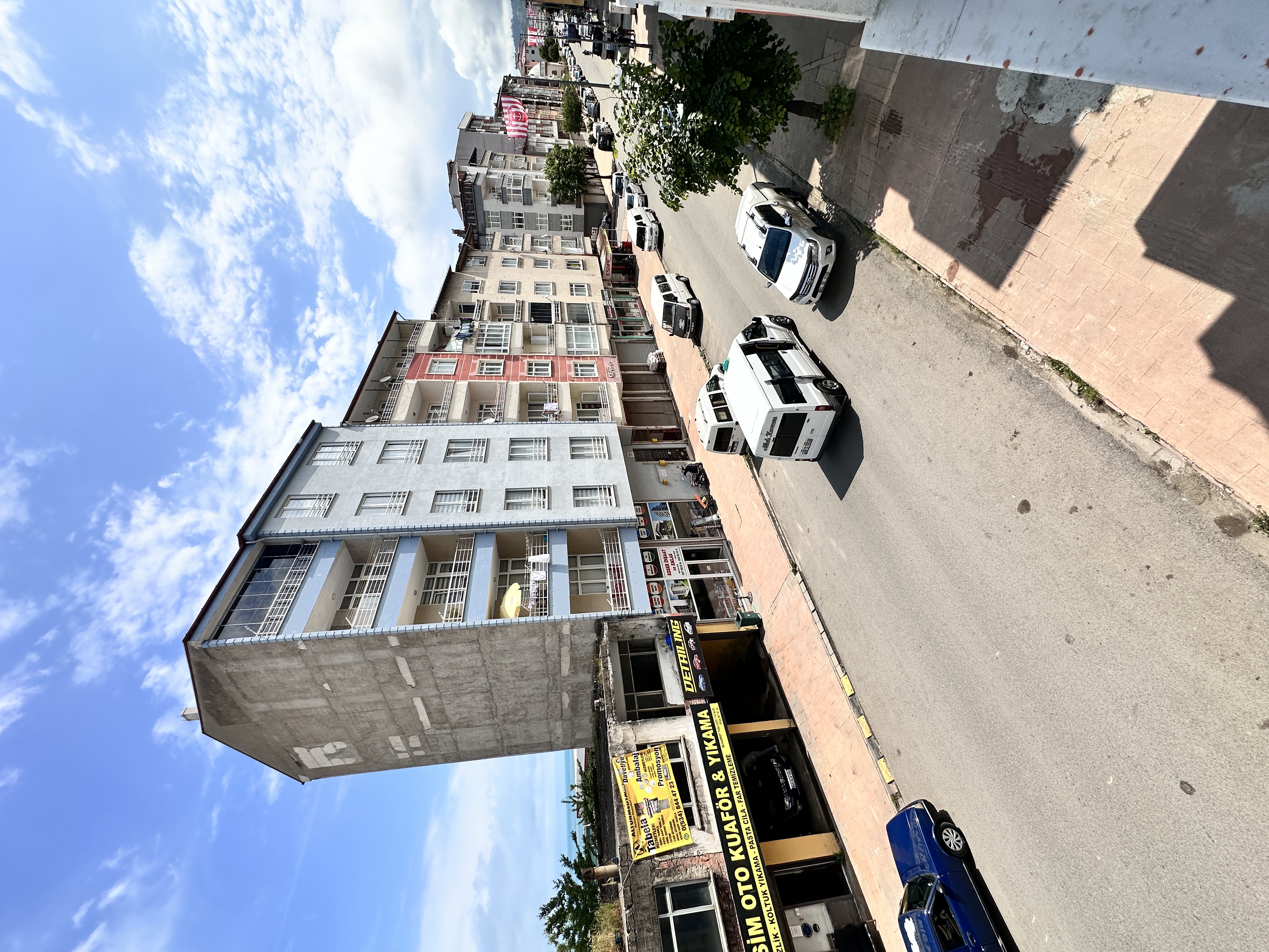 MABEL GAYRİMENKUL BAHÇELİEVLER MAH. CADDE ÜZERİNDE FIRSAT DAİRE