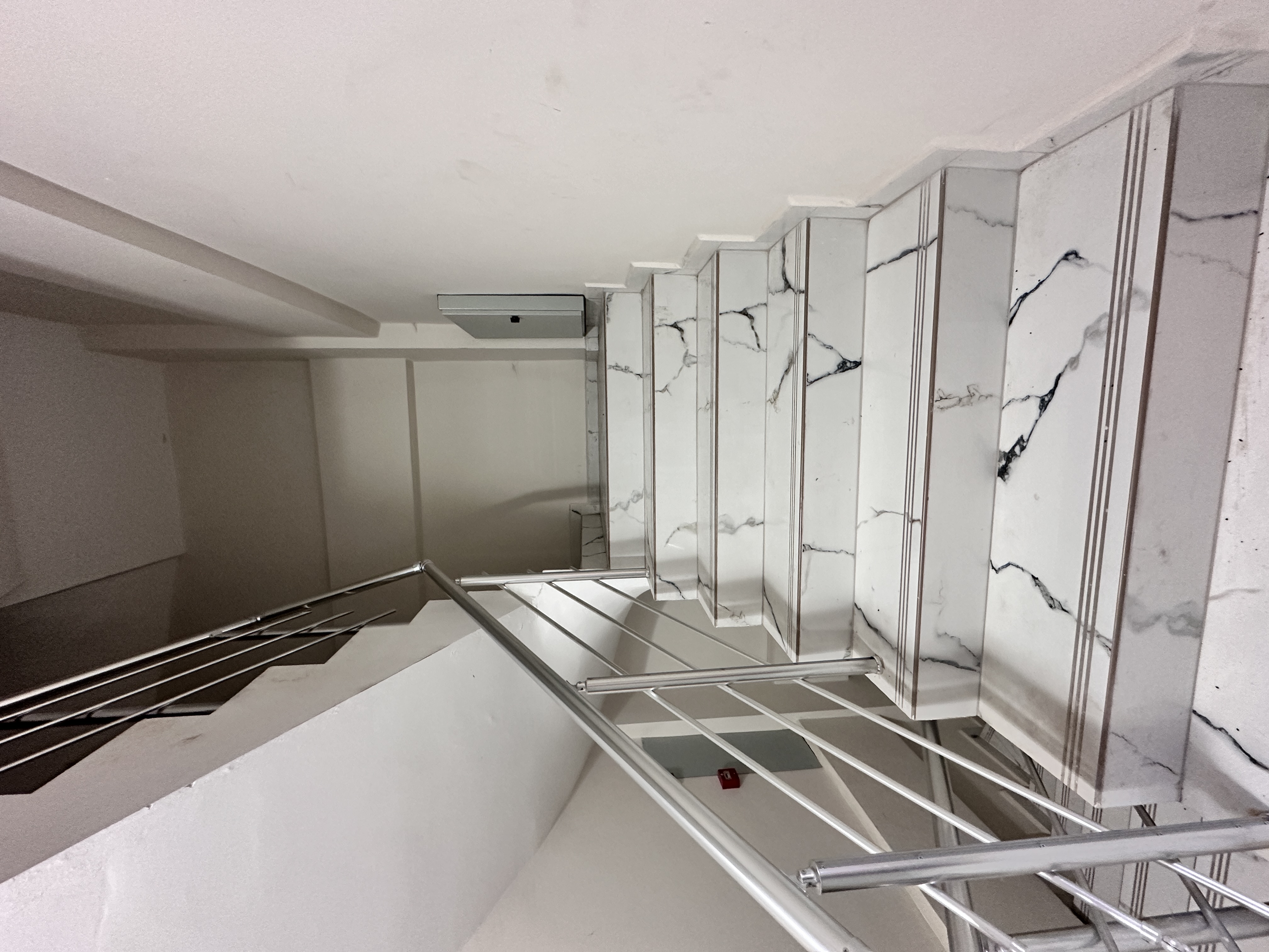 MABEL GAYRİMENKUL BAHÇELİEVLER MAH. CADDE ÜZERİNDE FIRSAT DAİRE