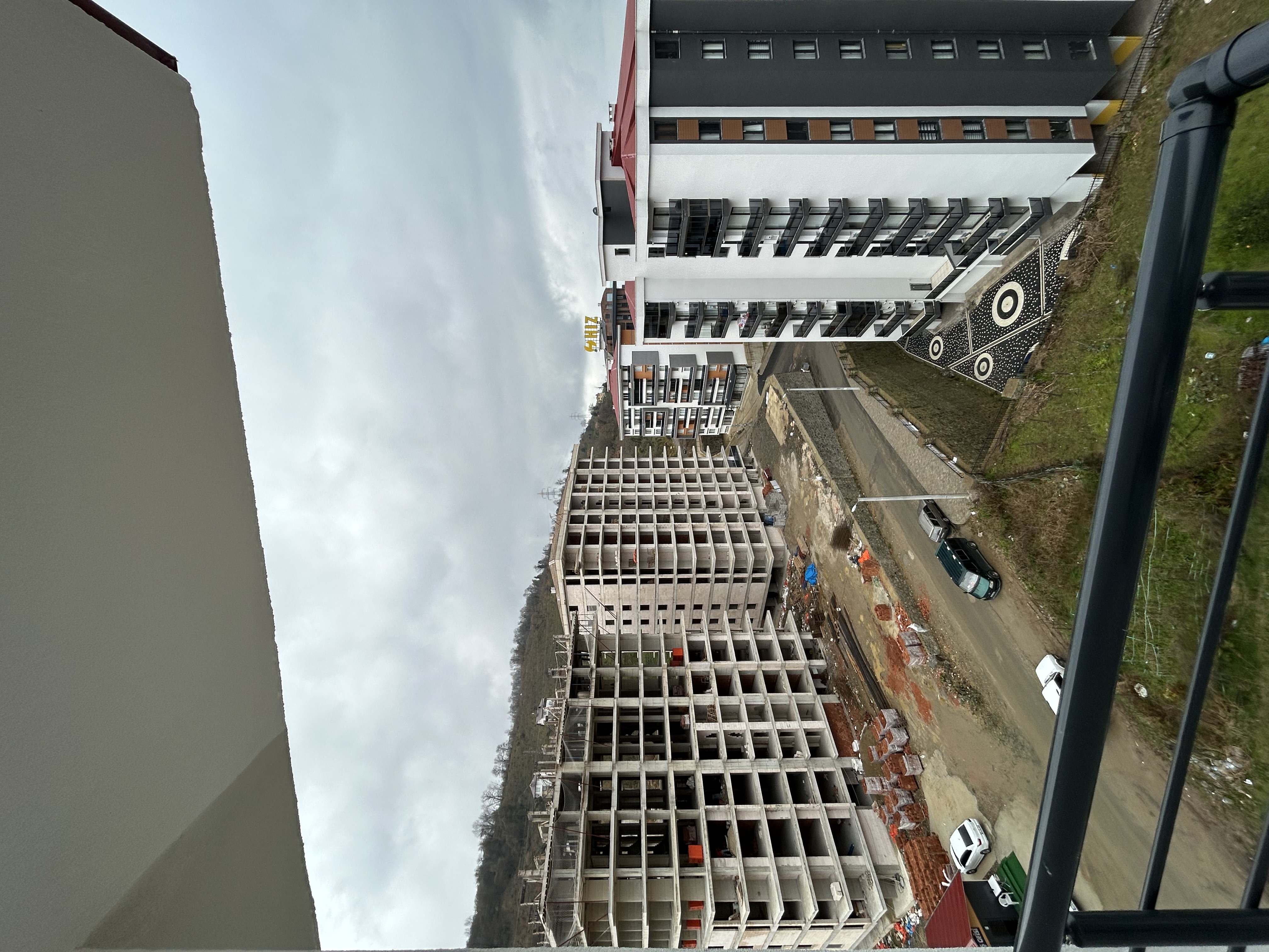 MABEL GAYRİMENKUL ERİKLİMAN MH. SİTE İÇERİSİNDE SATILIK DAİRE