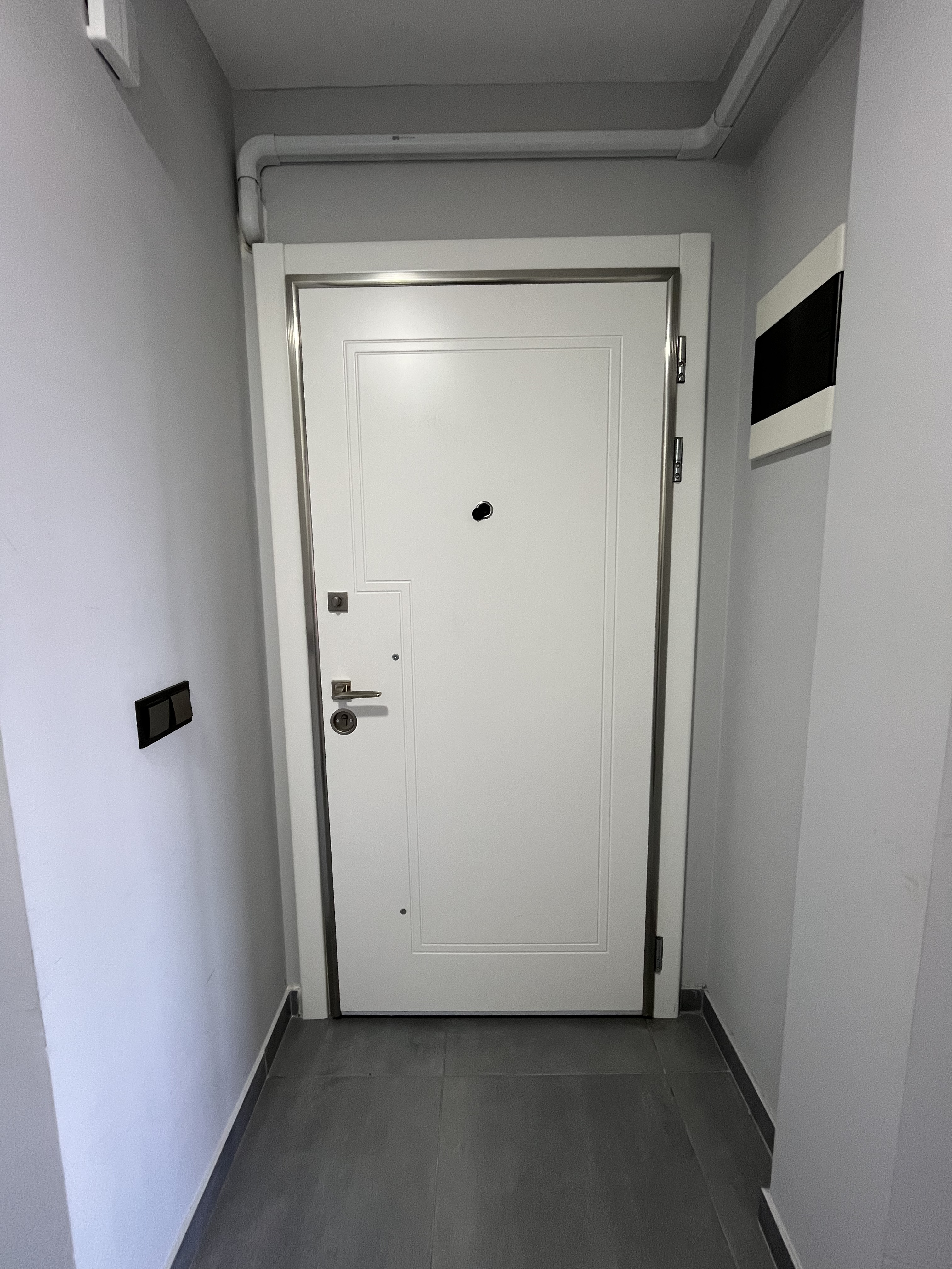 RESUL YAZAR İŞ MERKEZİ EŞYALI KİRALIK OFİS