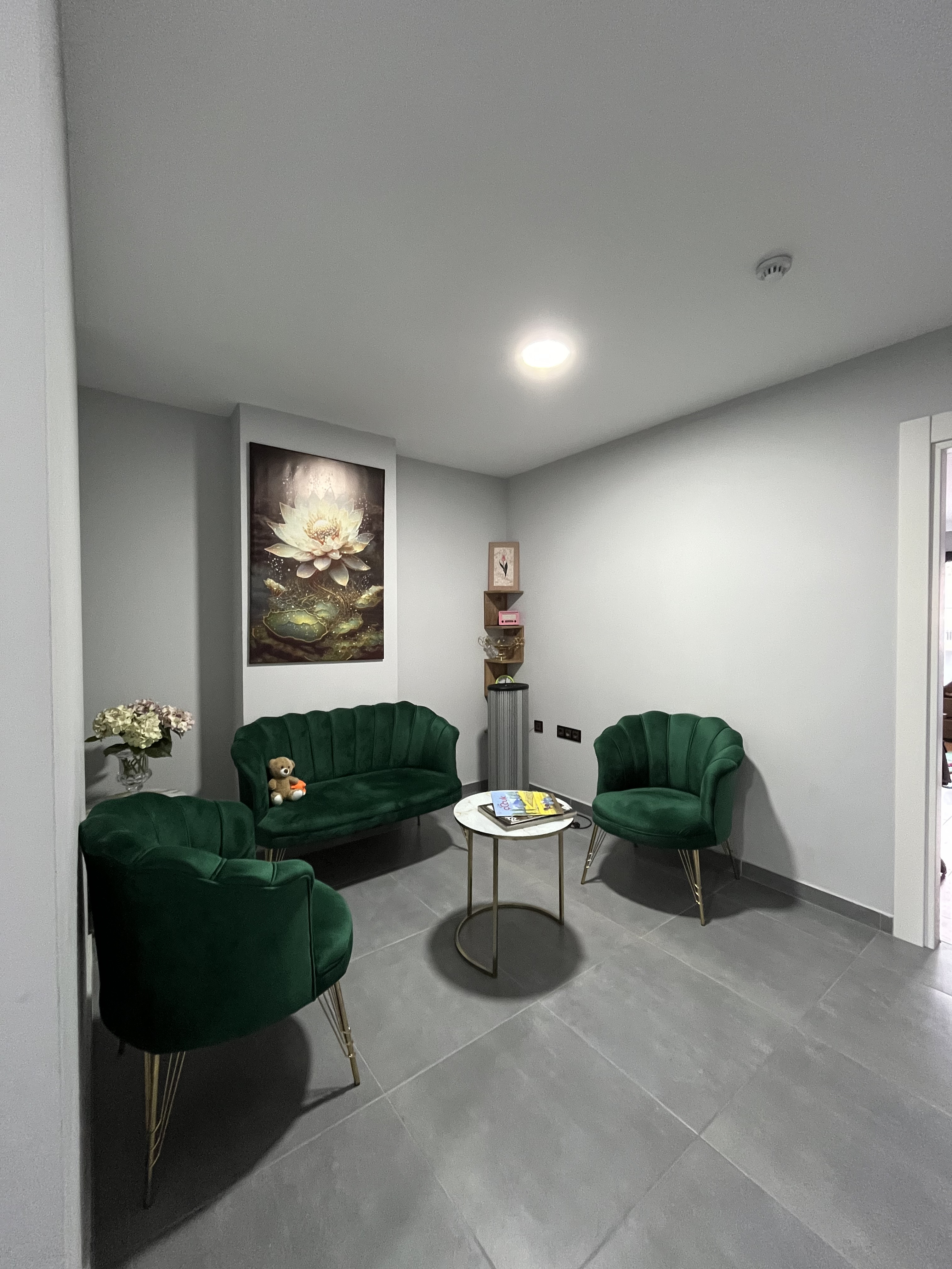 RESUL YAZAR İŞ MERKEZİ EŞYALI KİRALIK OFİS