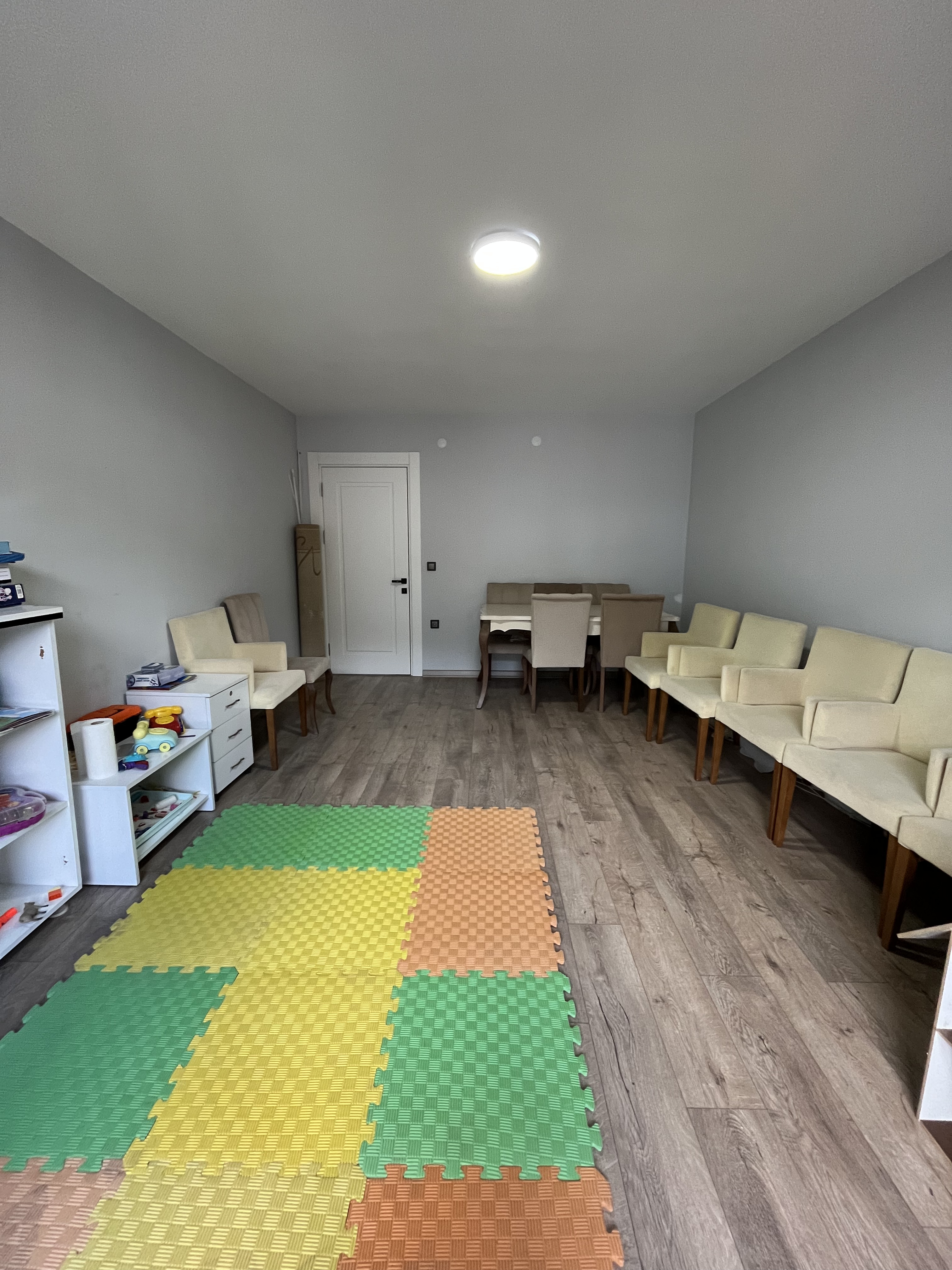 RESUL YAZAR İŞ MERKEZİ EŞYALI KİRALIK OFİS