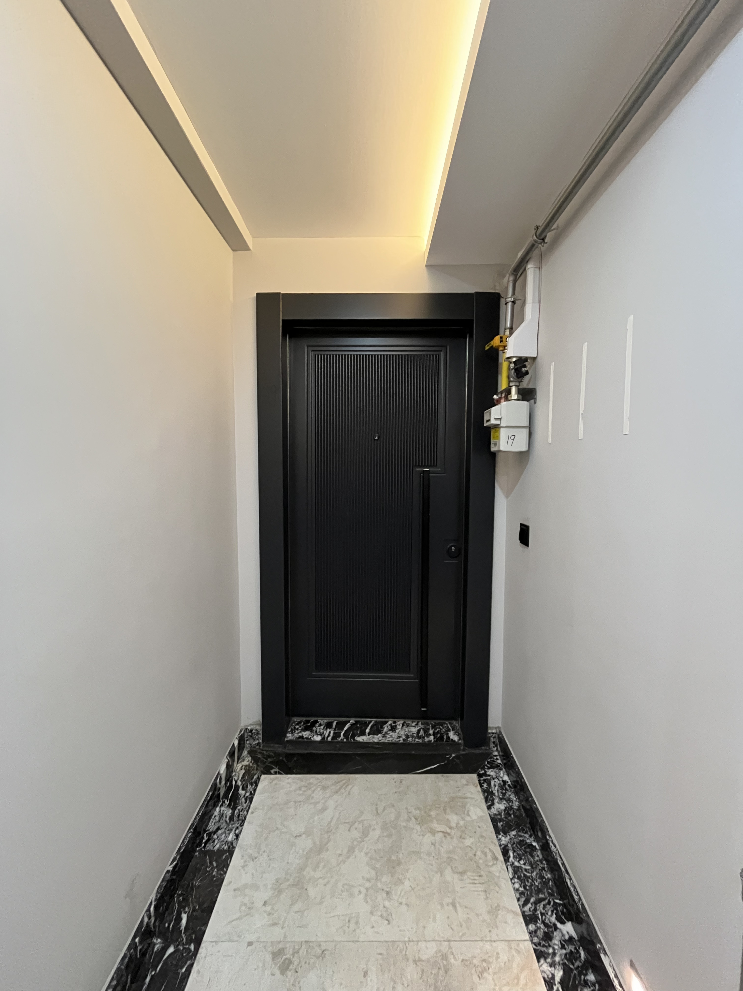 RESUL YAZAR İŞ MERKEZİ EŞYALI KİRALIK OFİS