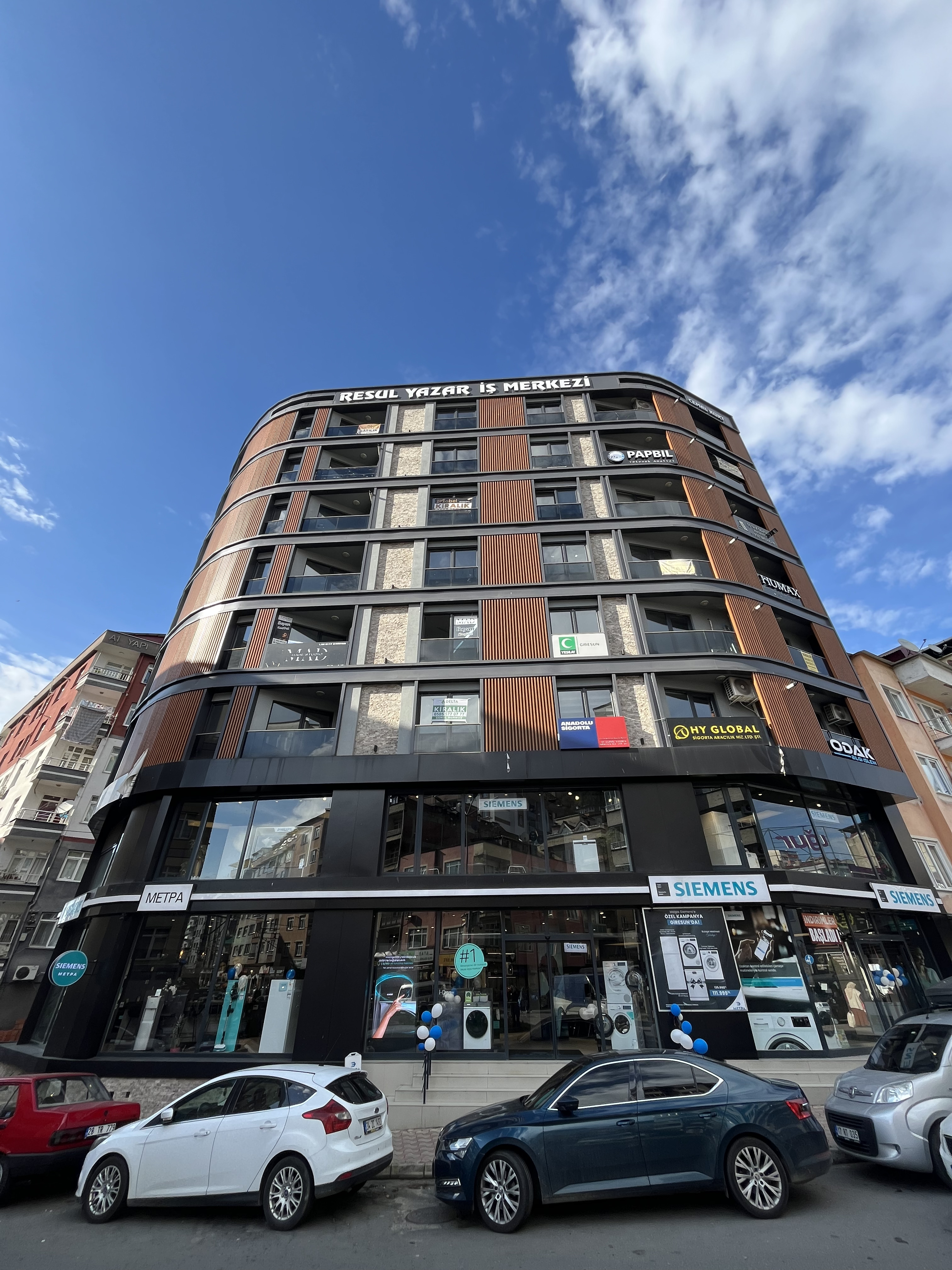 RESUL YAZAR İŞ MERKEZİ EŞYALI KİRALIK OFİS