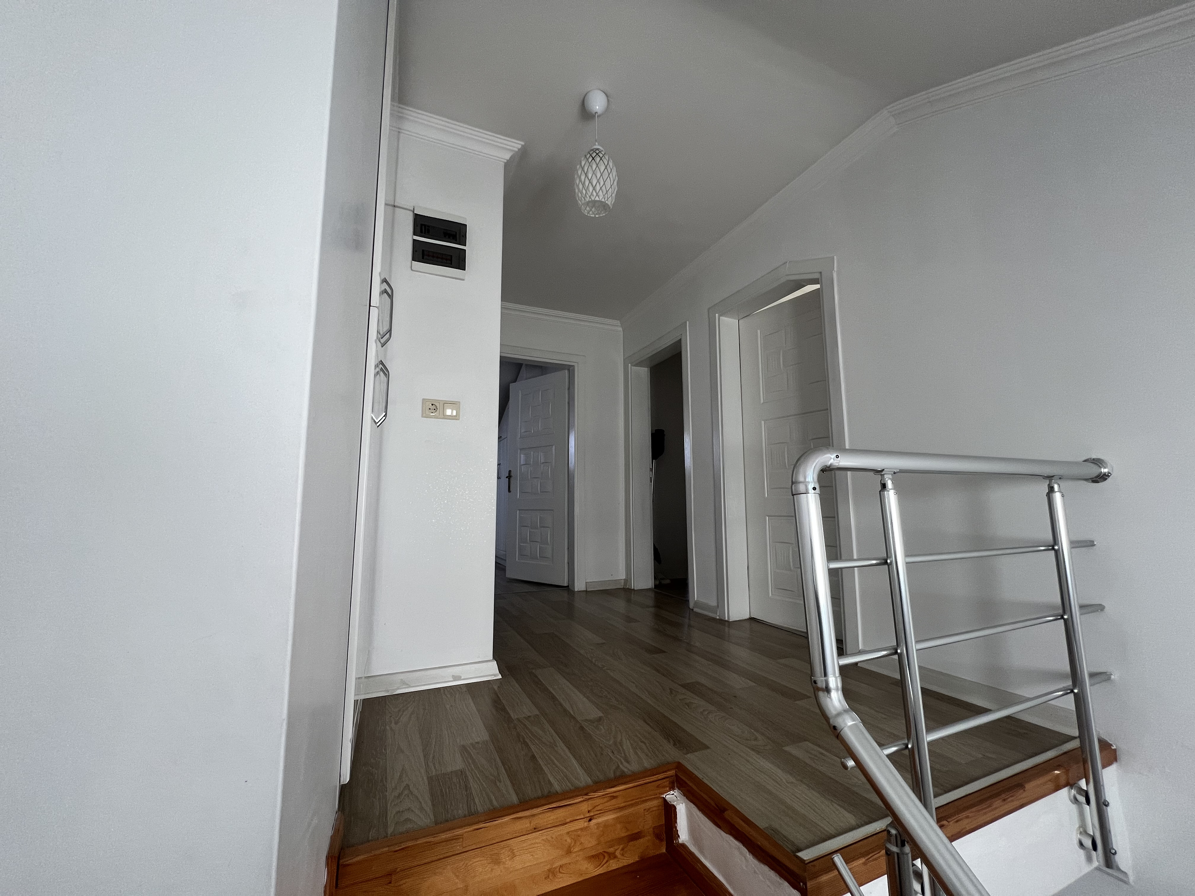 SÖĞÜTLÜDE SATILIK DUBLEX DAİRE