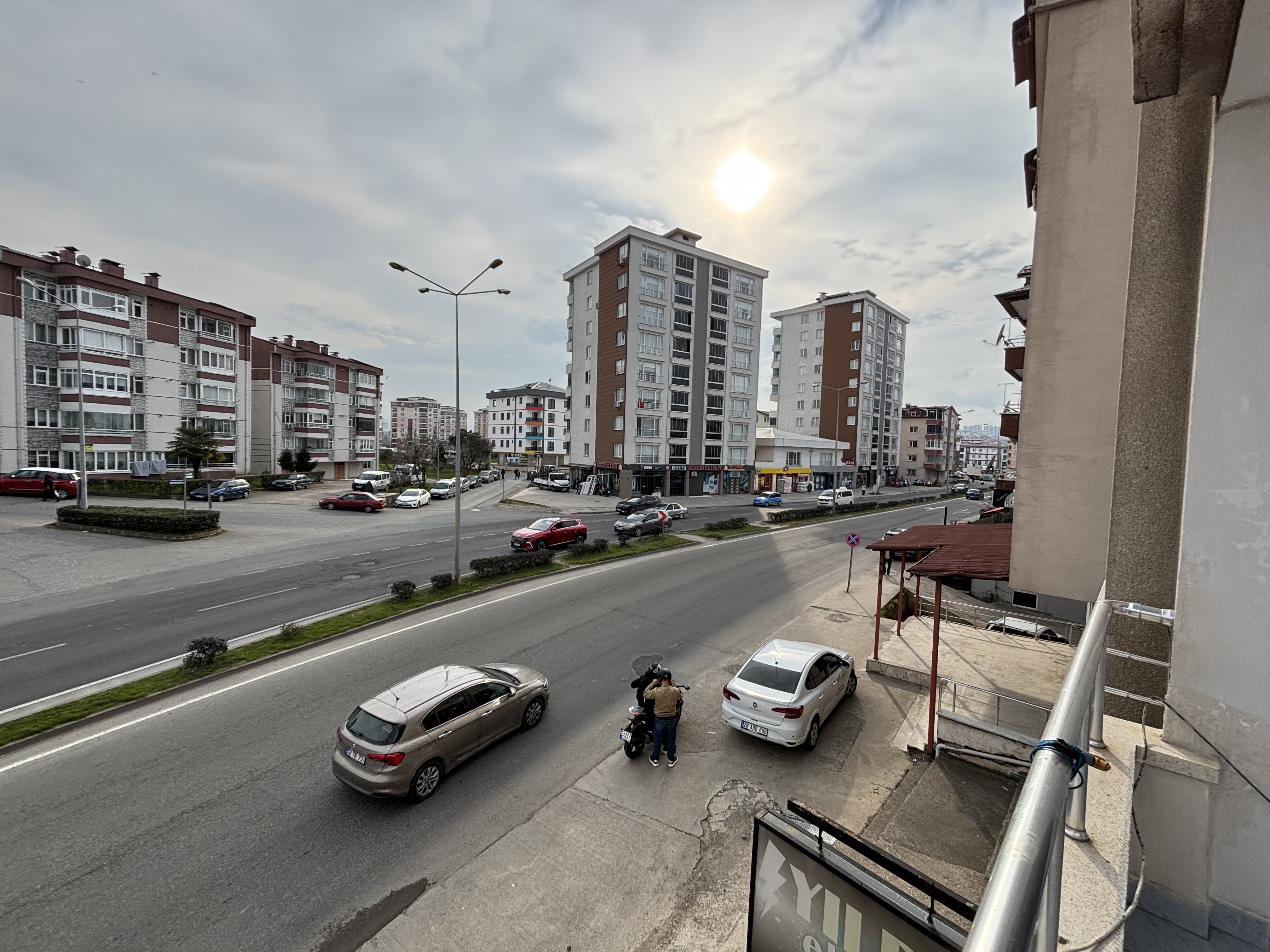 KARŞIYAKA 3+1 DAİRE