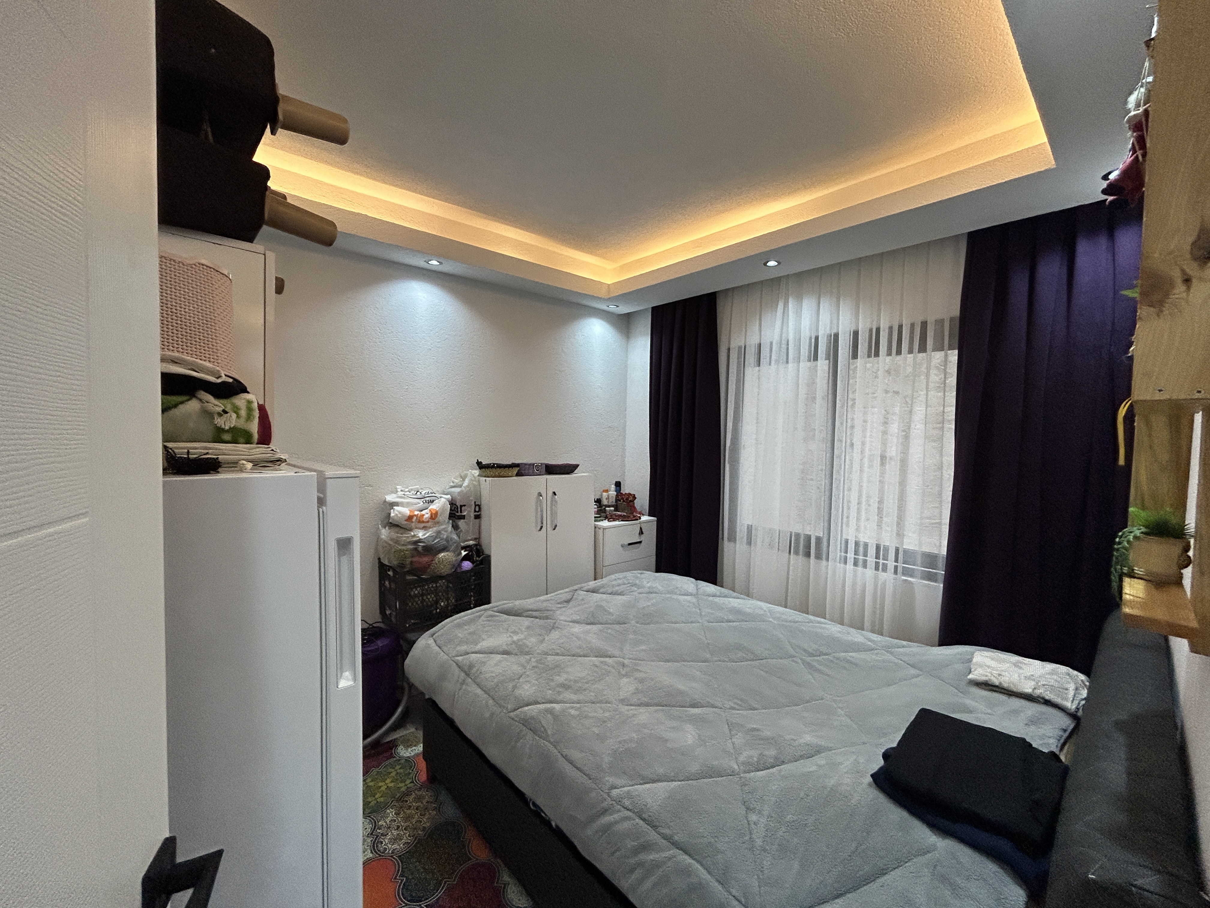 MARMARİS'TE MARİNAYA YAKIN,  KÖYLÜ PAZARI CİVARAINDA SATILIK FUL EŞYALI 1+1 DAİRE