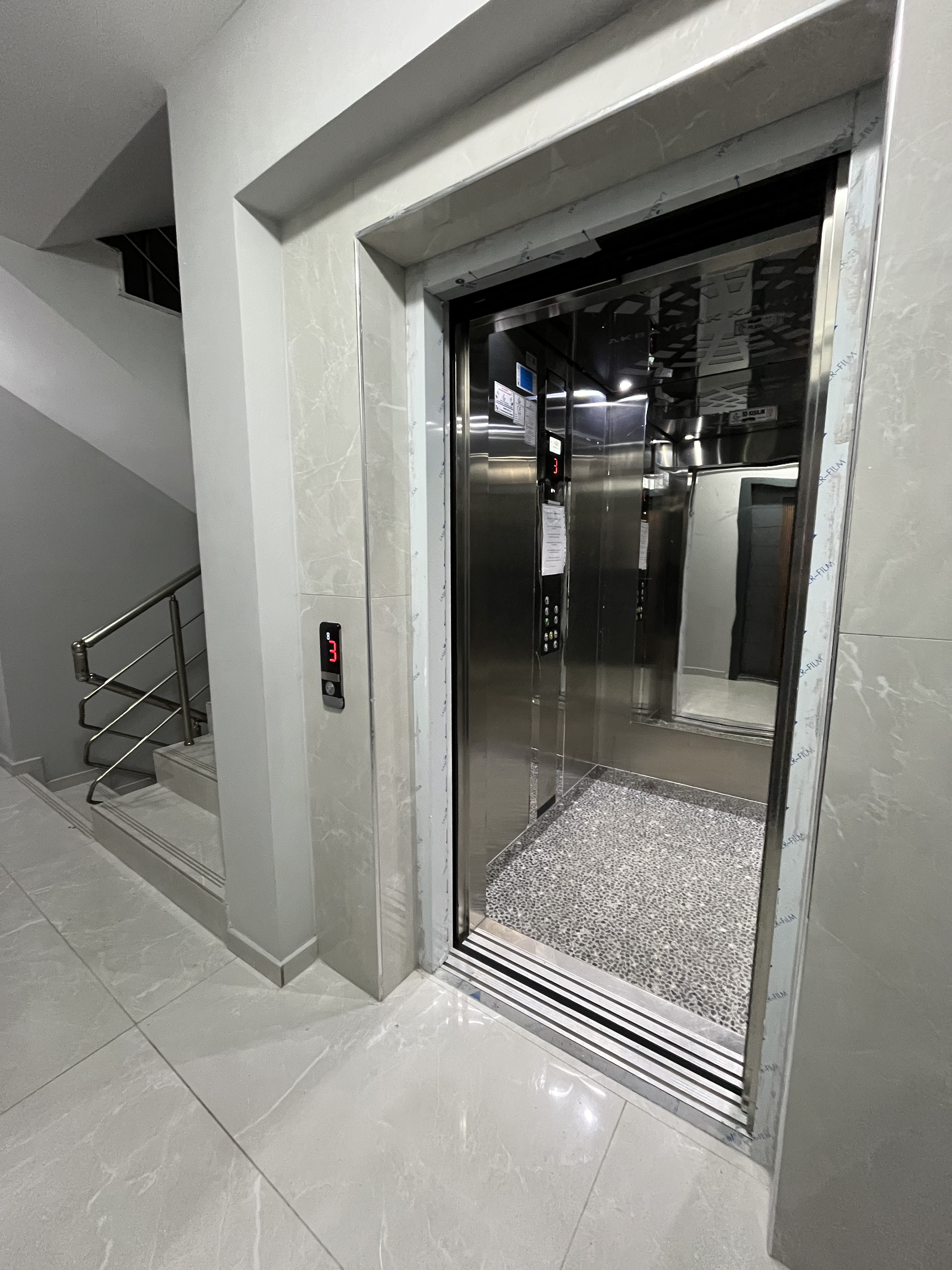 TEYYAREDÜZÜ MH. KİRALIK 1+1