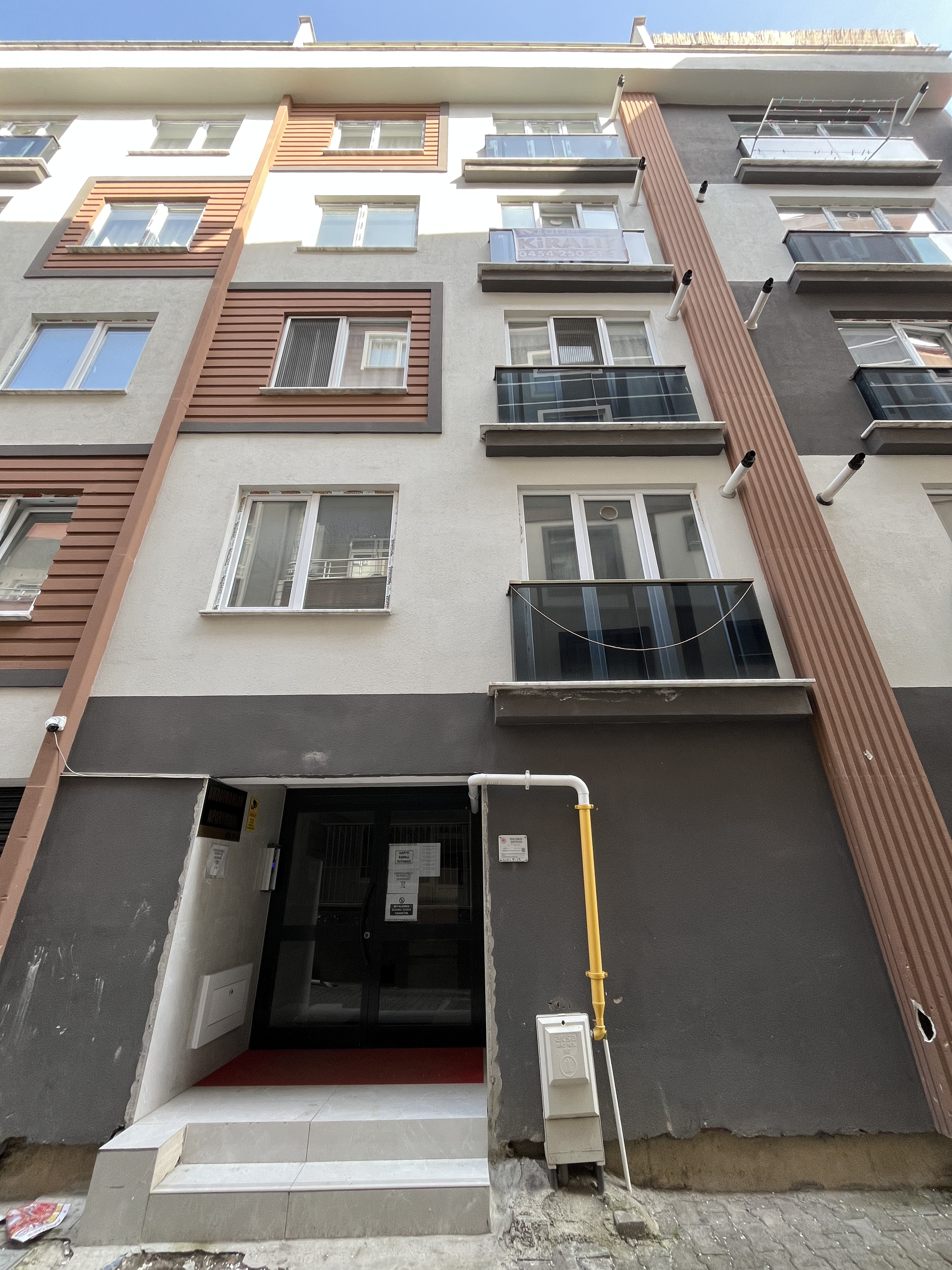 TEYYAREDÜZÜ MH. KİRALIK 1+1