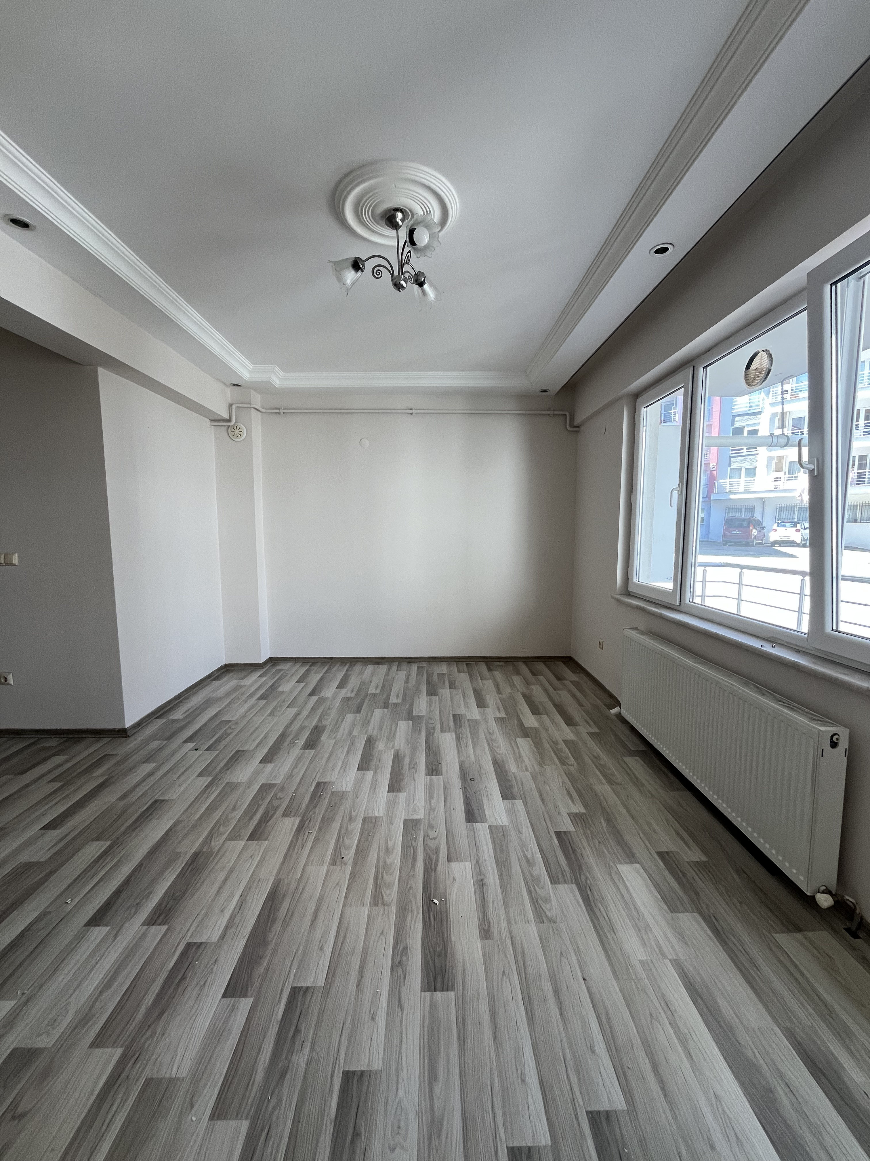 GEDİKKAYA MH. FLORYA EVLERİ KİRALIK 3+1